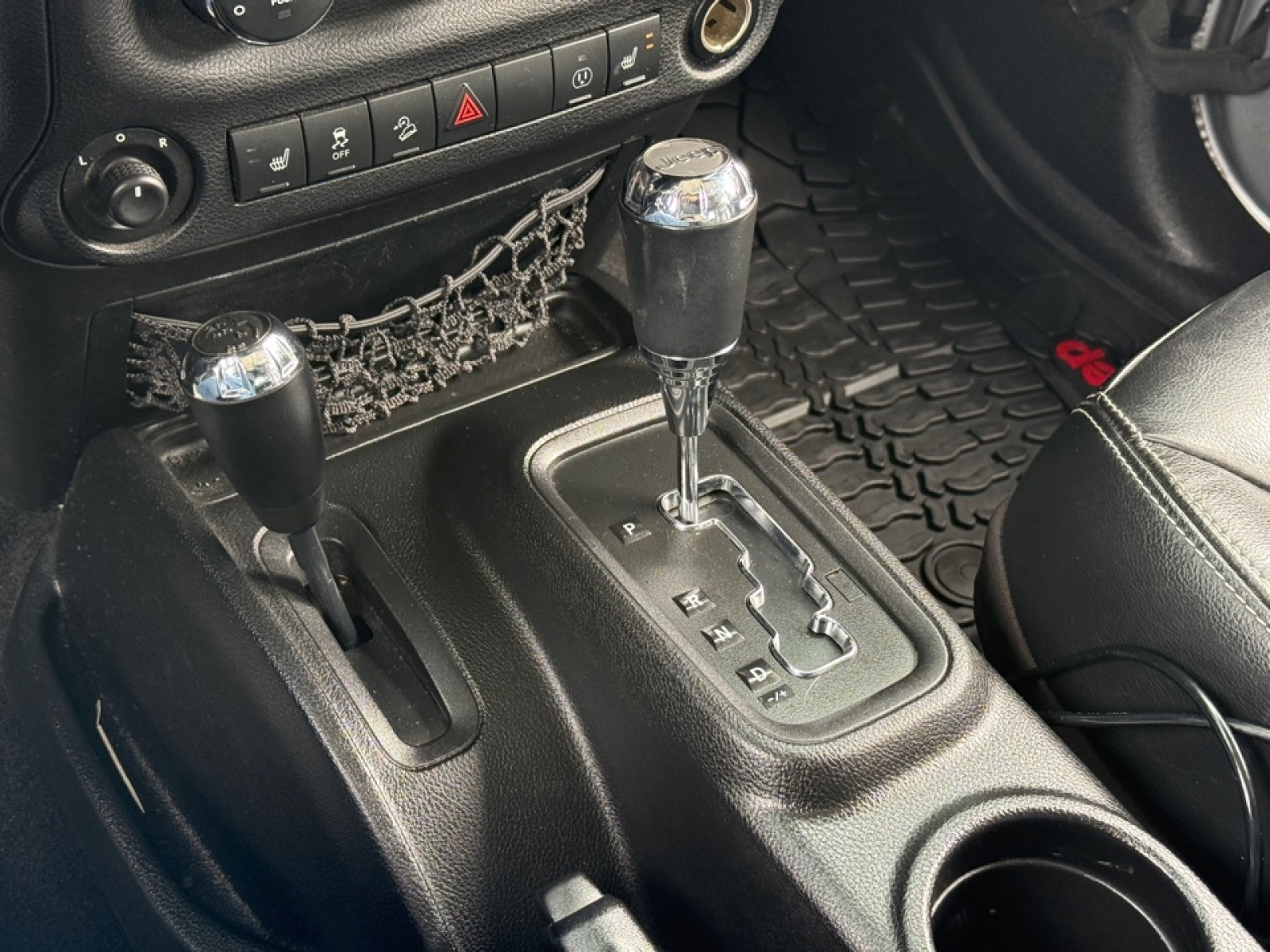 2014 Jeep Wrangler Unlimited Sahara, 39117A, Photo