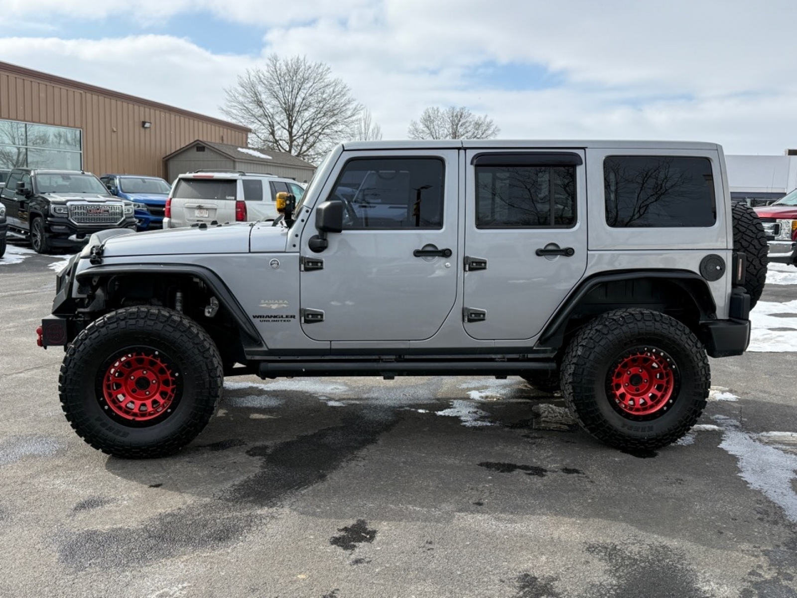 2014 Jeep Wrangler Unlimited Sahara, 39117A, Photo