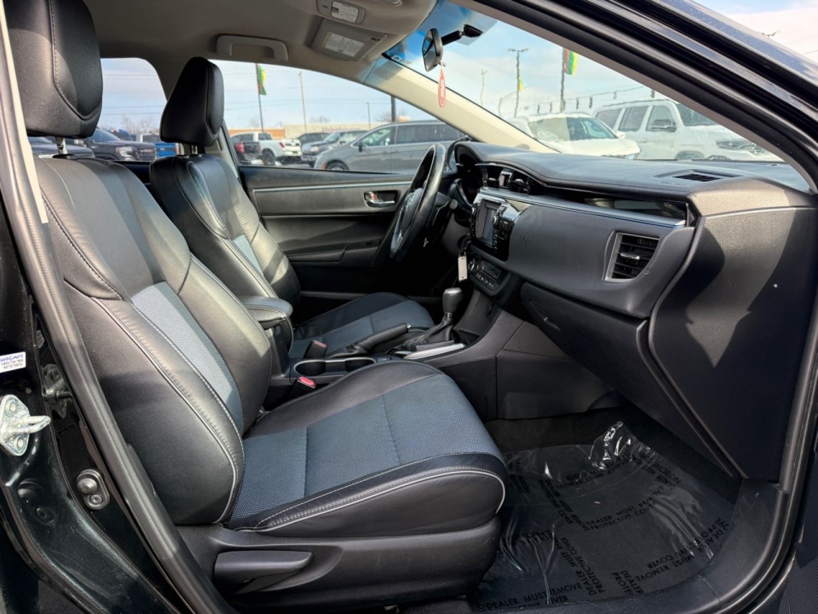2014 Toyota Corolla S Plus, 39311A, Photo