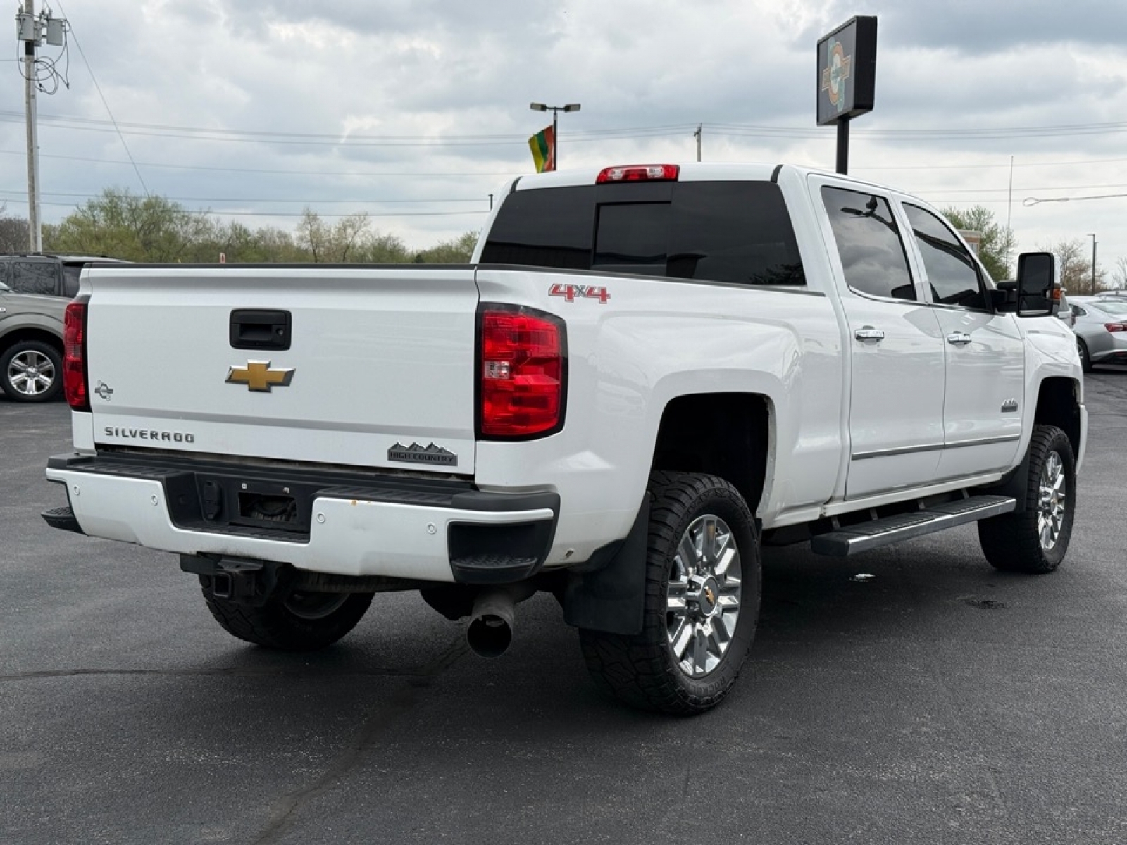 2015 Chevrolet Silverado 2500HD High Country, 39718, Photo