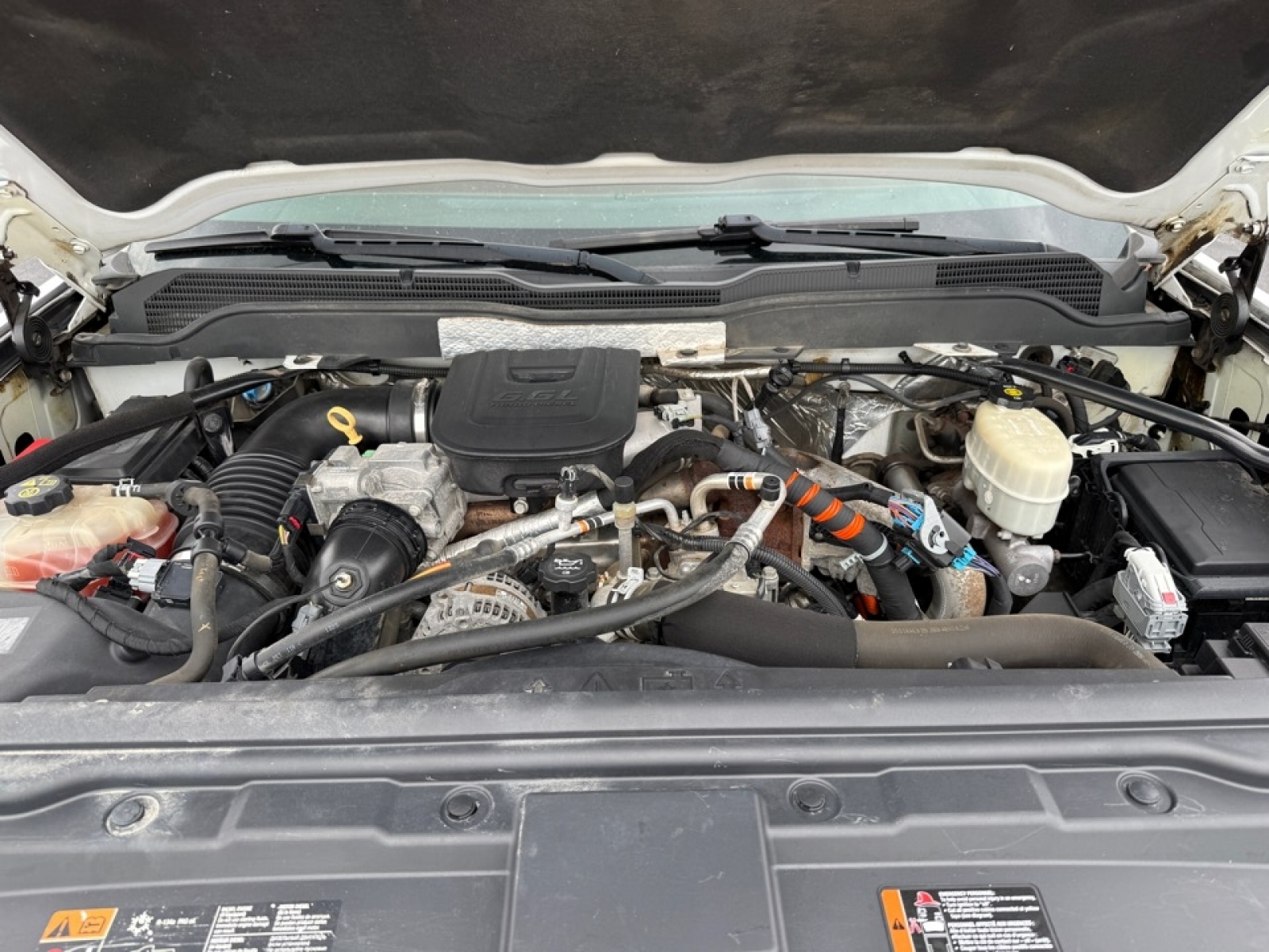 2015 Chevrolet Silverado 2500HD High Country, 39718, Photo