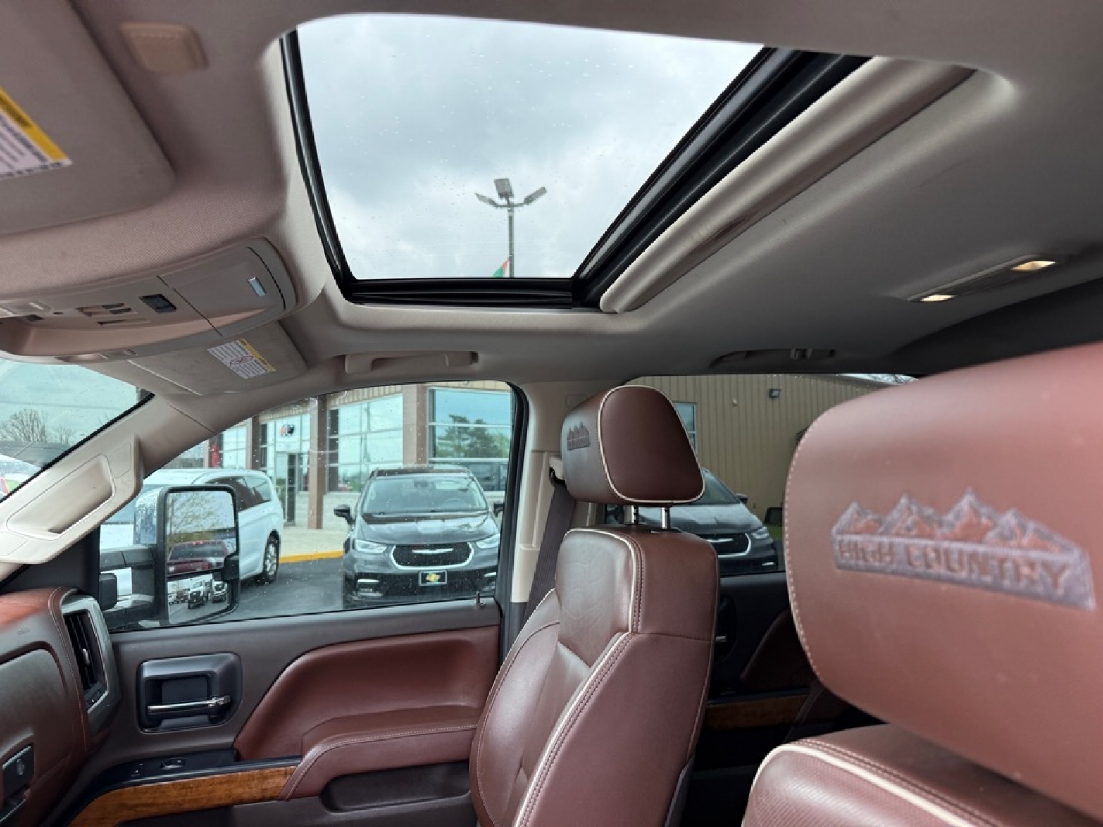 2015 Chevrolet Silverado 2500HD High Country, 39718, Photo