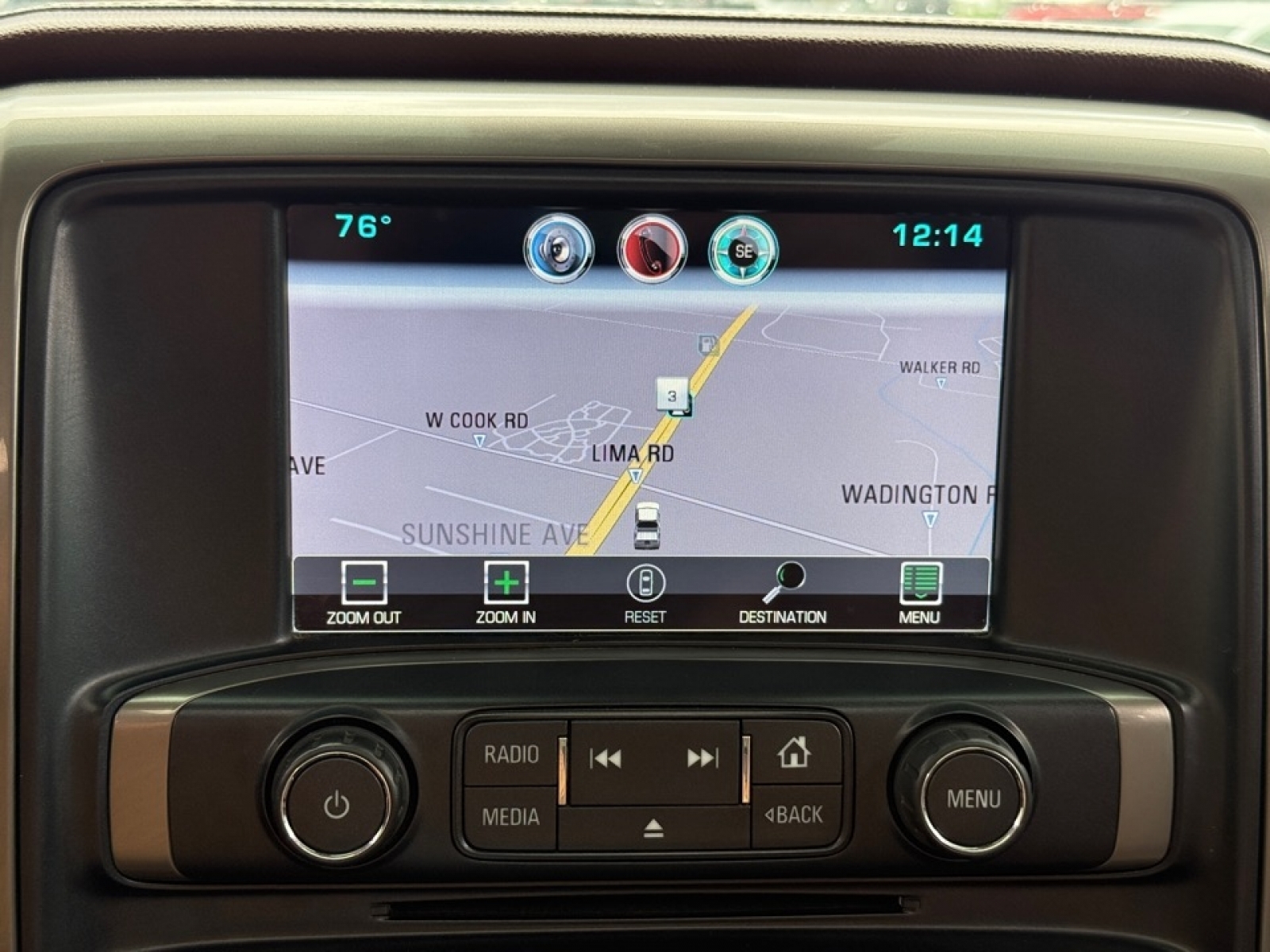 2015 Chevrolet Silverado 2500HD High Country, 39718, Photo