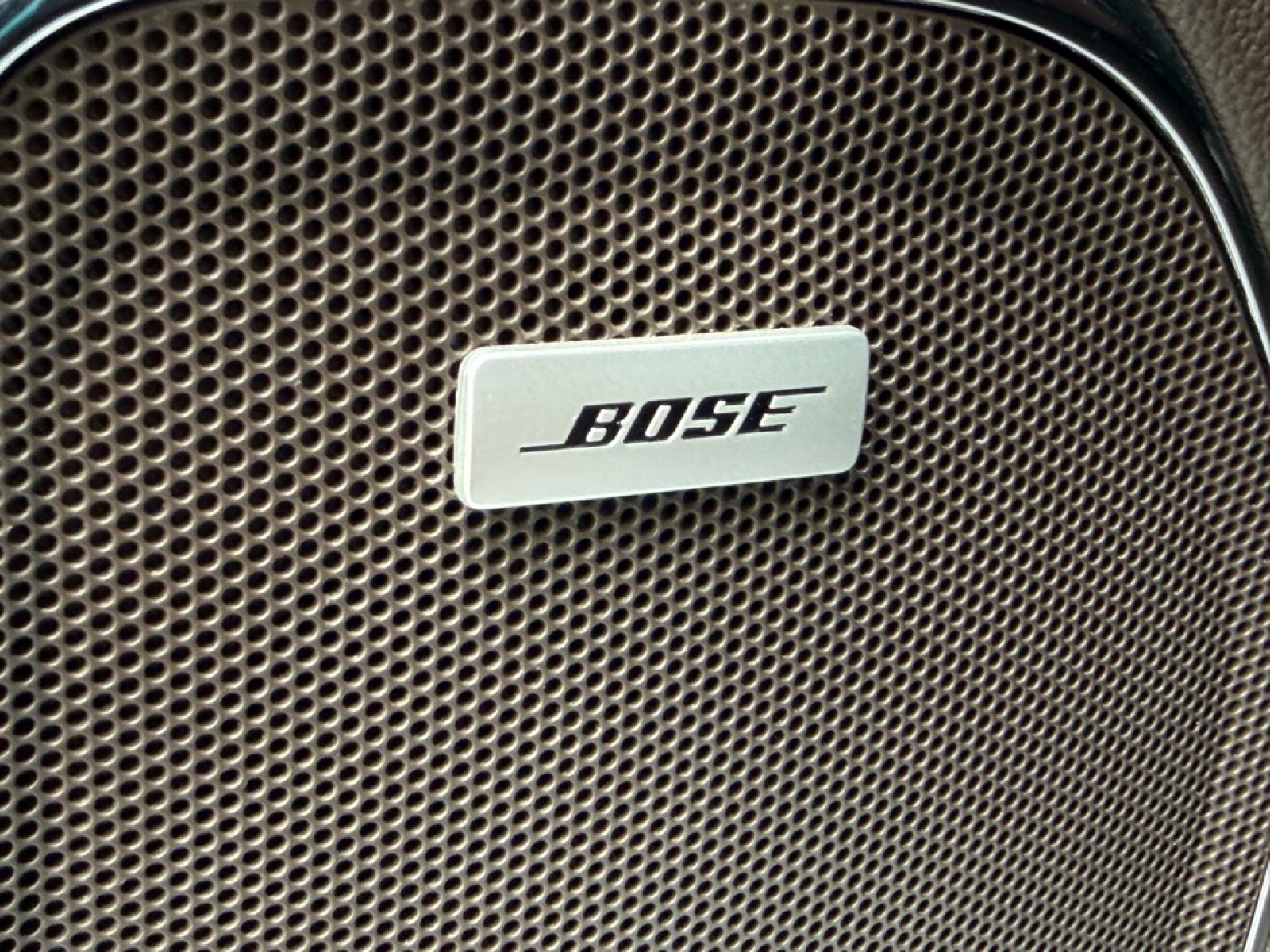 2015 Chevrolet Silverado 2500HD High Country, 39718, Photo