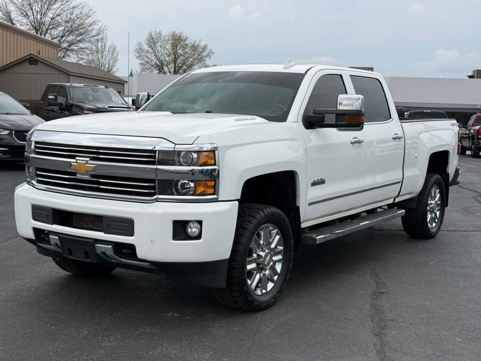 2015 Chevrolet Silverado 2500HD High Country, 39718, Photo