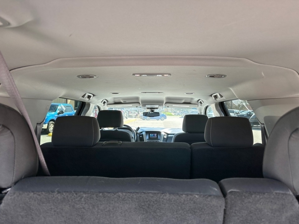 2015 Chevrolet Suburban LS, 39165A, Photo