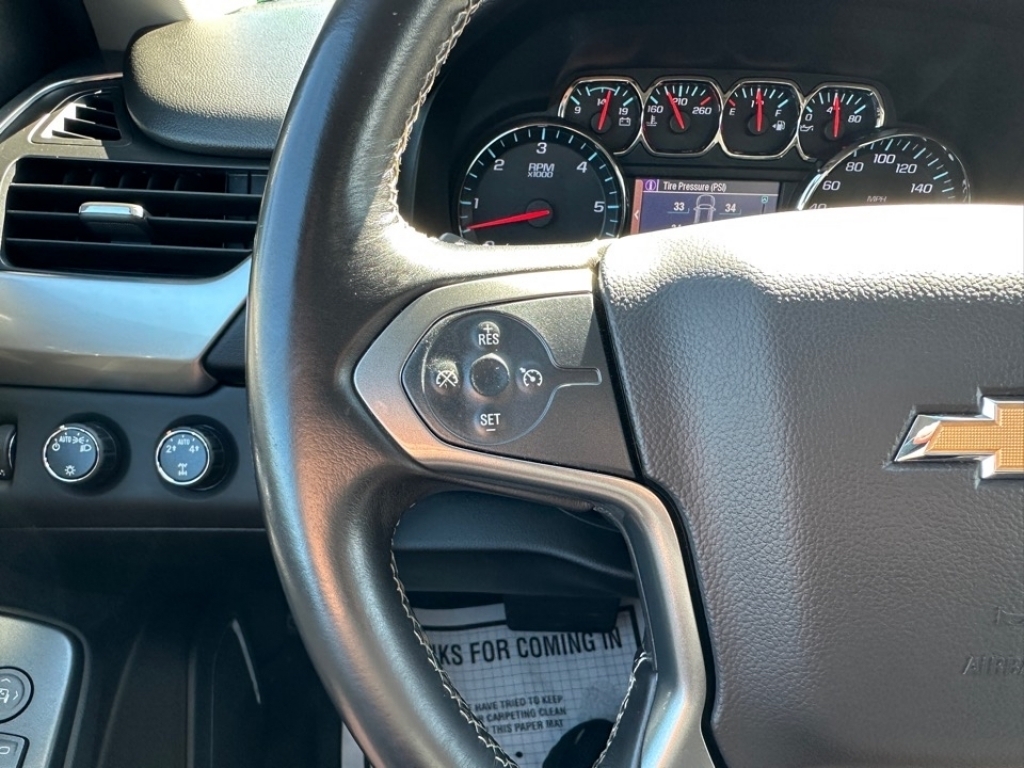 2015 Chevrolet Suburban LS, 39165A, Photo