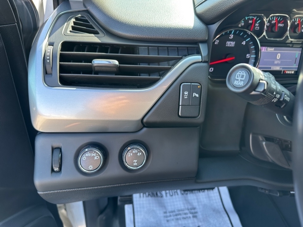 2015 Chevrolet Suburban LS, 39165A, Photo