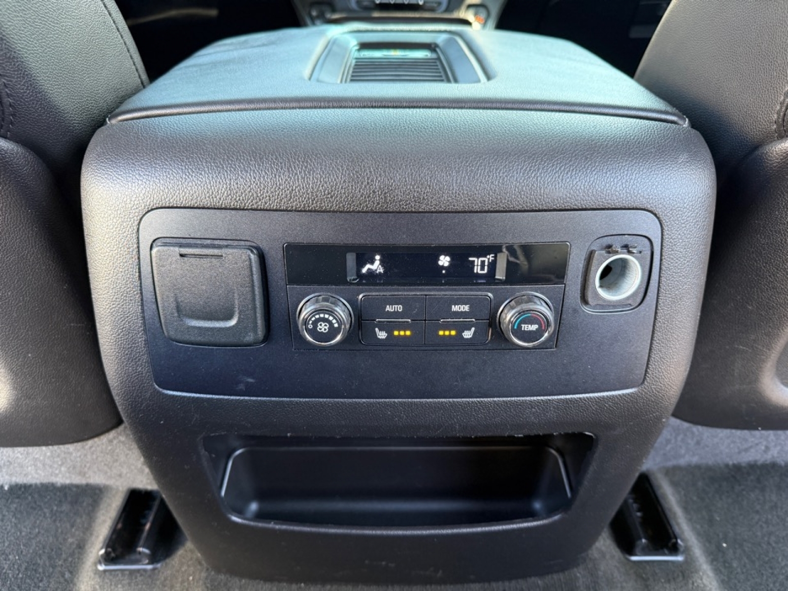 2015 Chevrolet Tahoe LTZ, 37129C, Photo