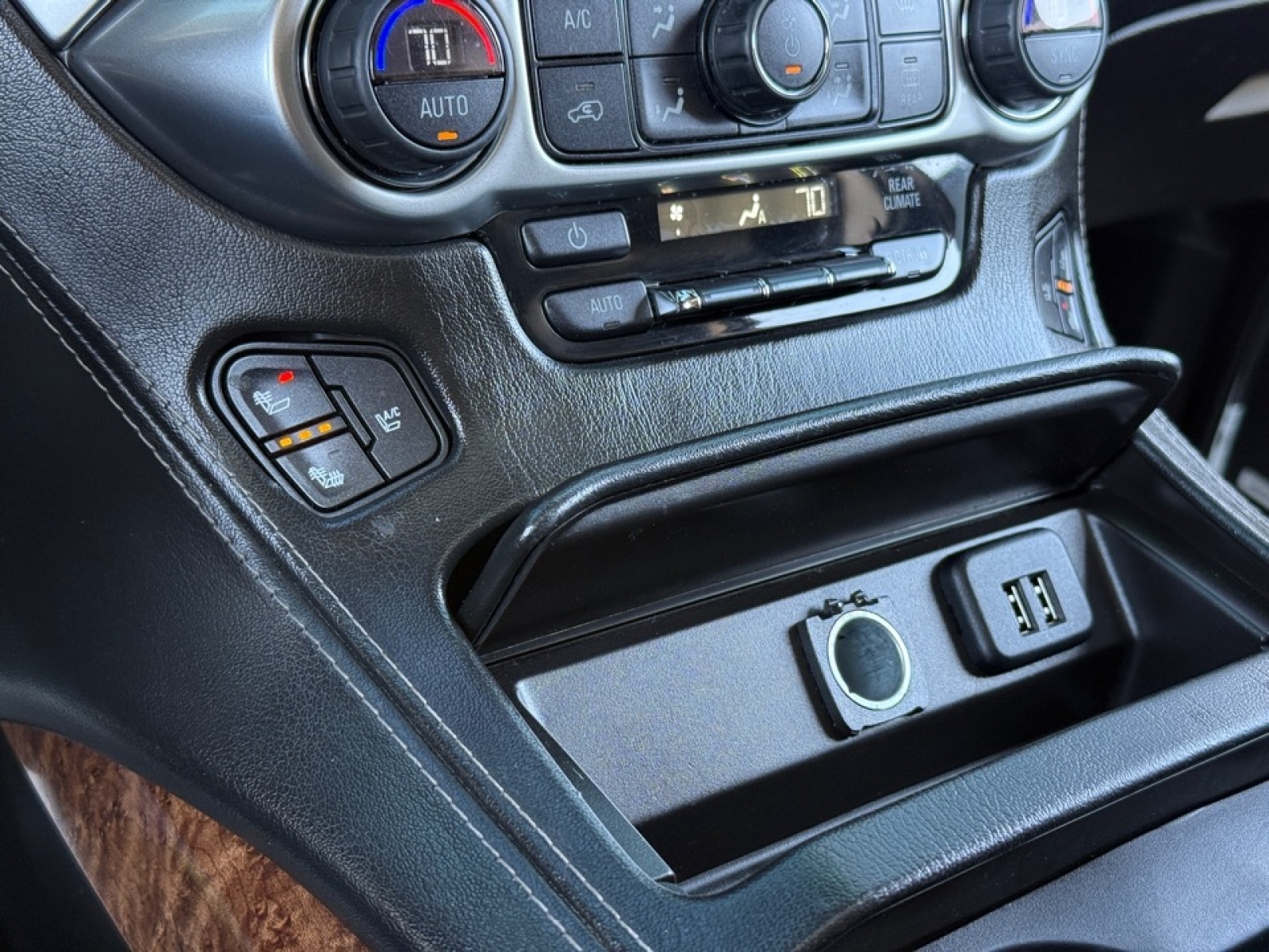 2015 Chevrolet Tahoe LTZ, 37129C, Photo