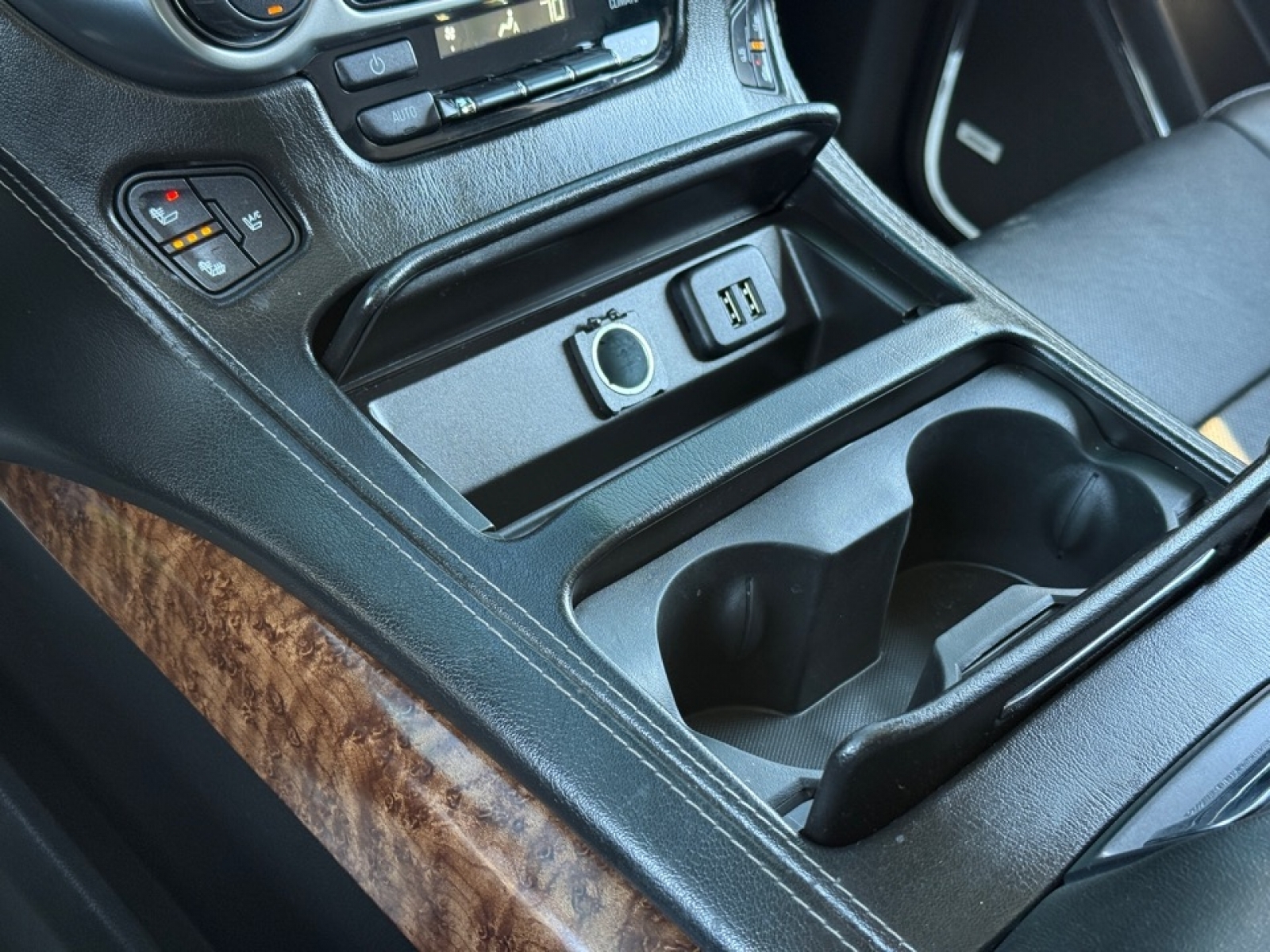 2015 Chevrolet Tahoe LTZ, 37129C, Photo