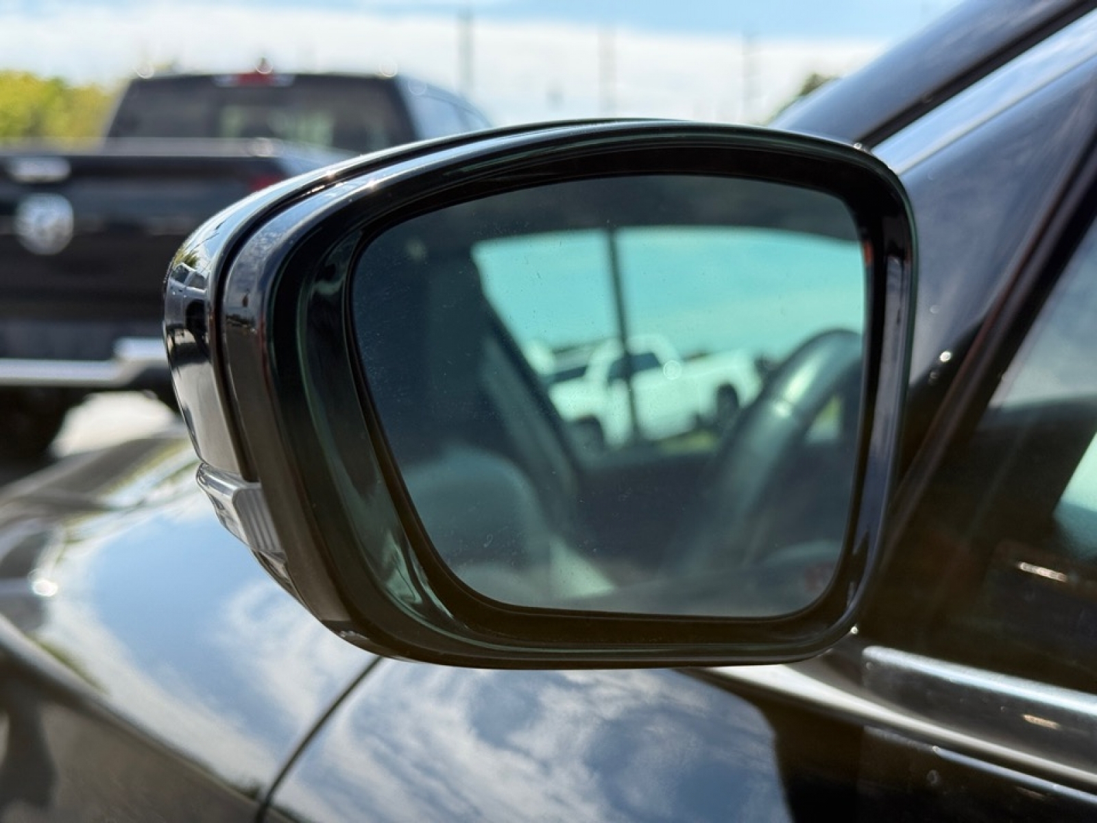 2015 Chrysler 200 C photo 21