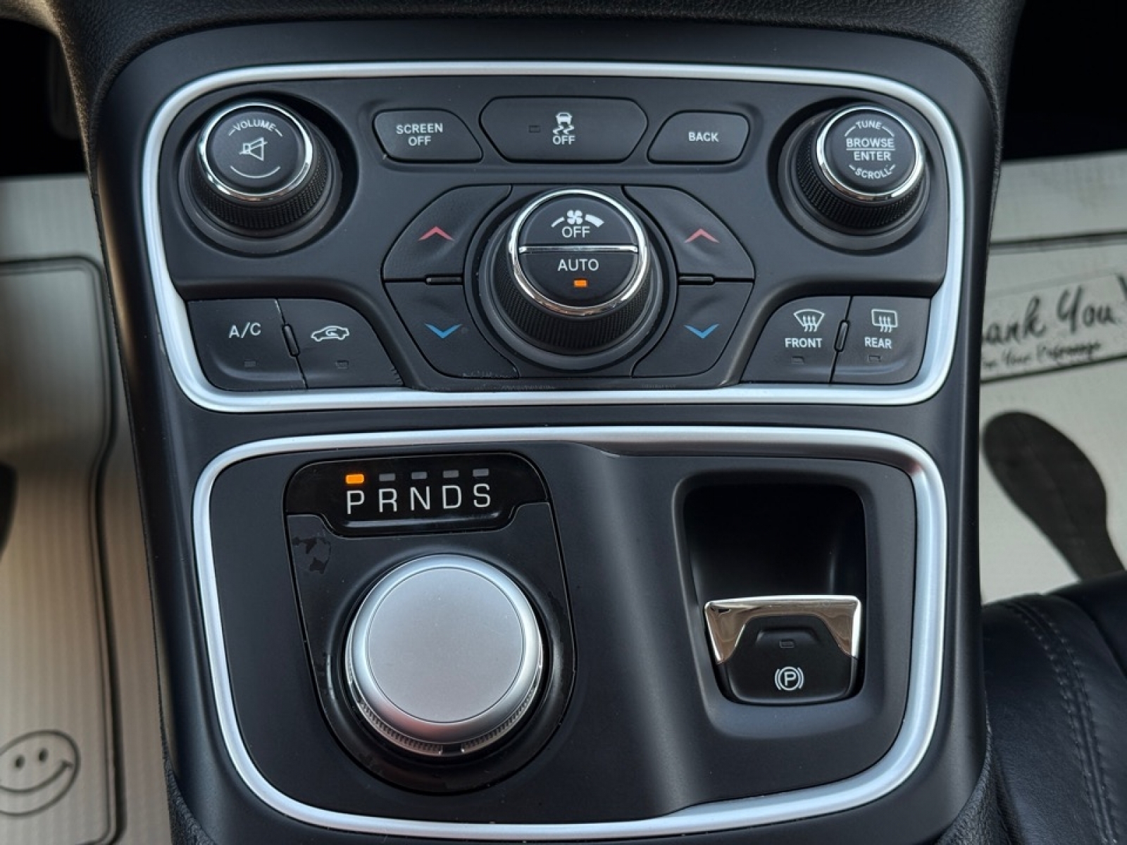 2015 Chrysler 200 C photo 35
