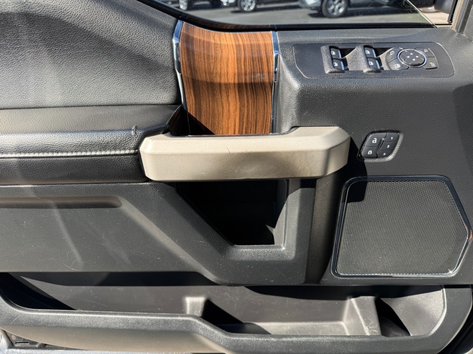 2015 Ford F-150 XLT, 39305A, Photo