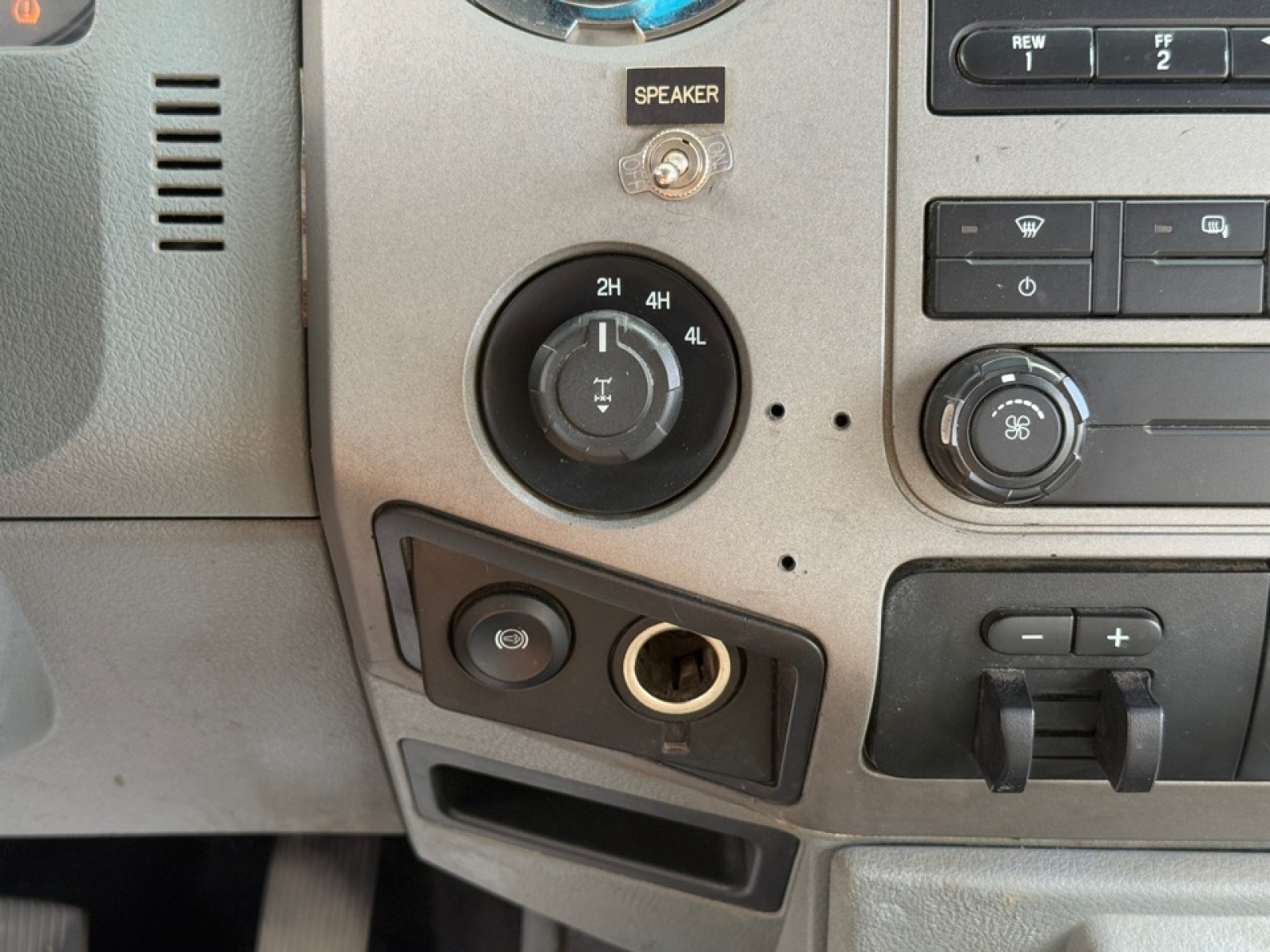 2015 Ford F-350 XLT, 38877X, Photo