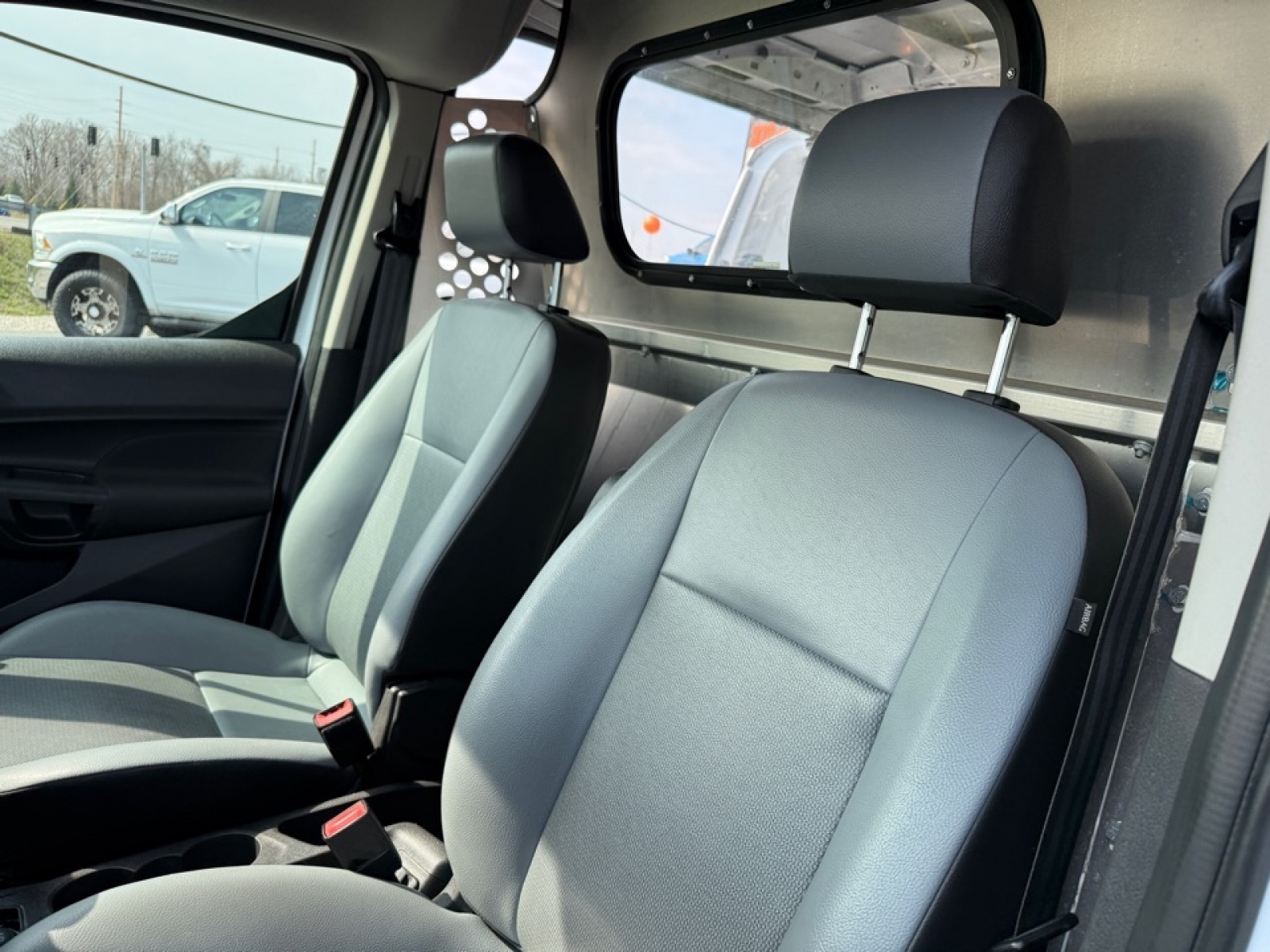 2015 Ford Transit Connect XL, 39602, Photo