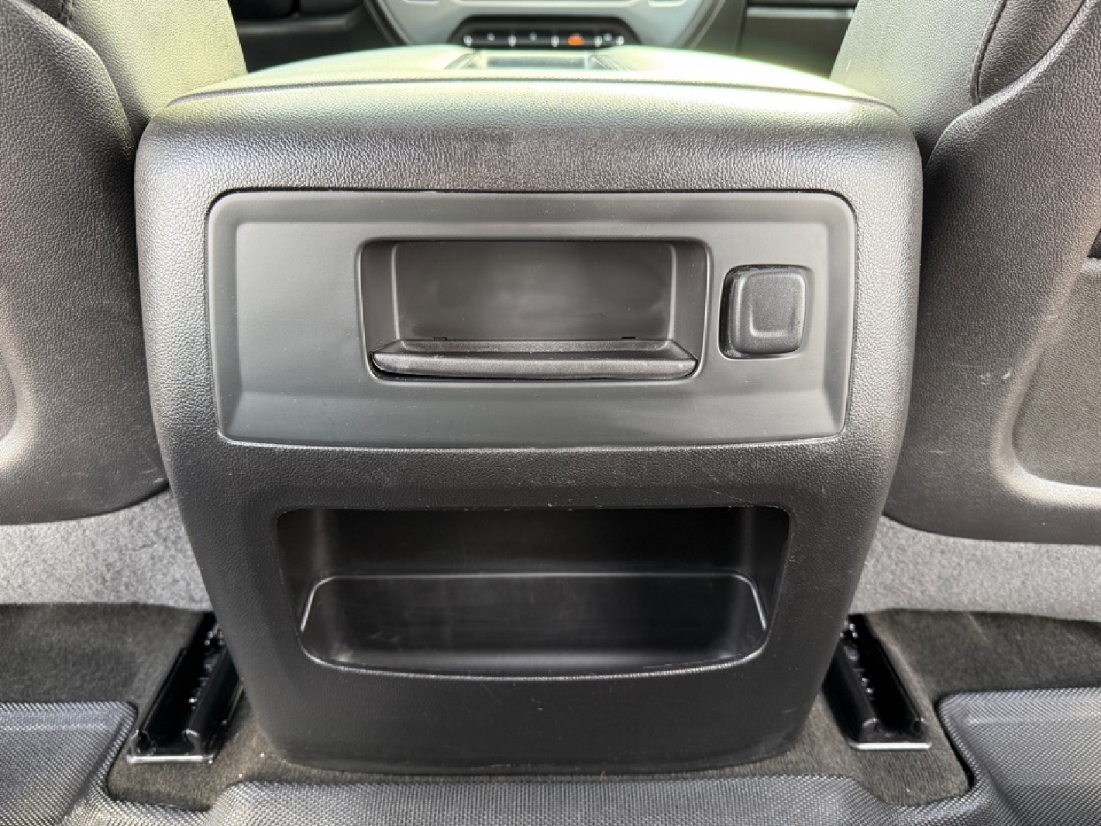 2015 GMC Sierra 2500HD SLT, 39328, Photo