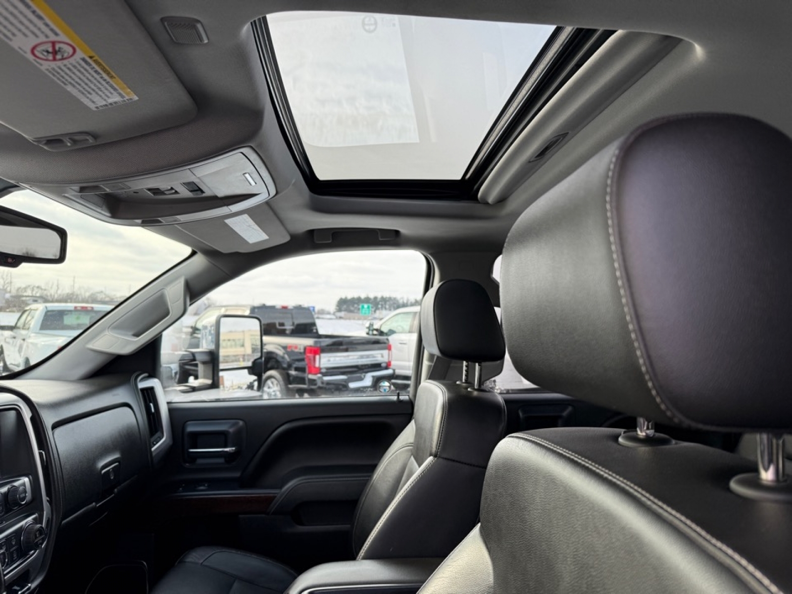 2015 GMC Sierra 2500HD SLT, 39328, Photo