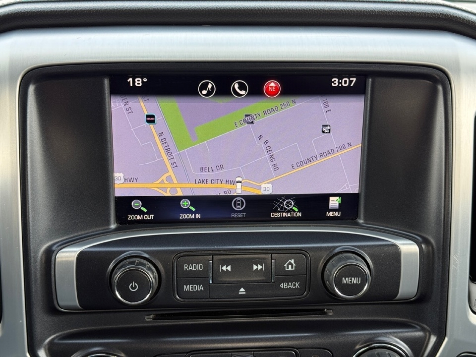 2015 GMC Sierra 2500HD SLT, 39328, Photo