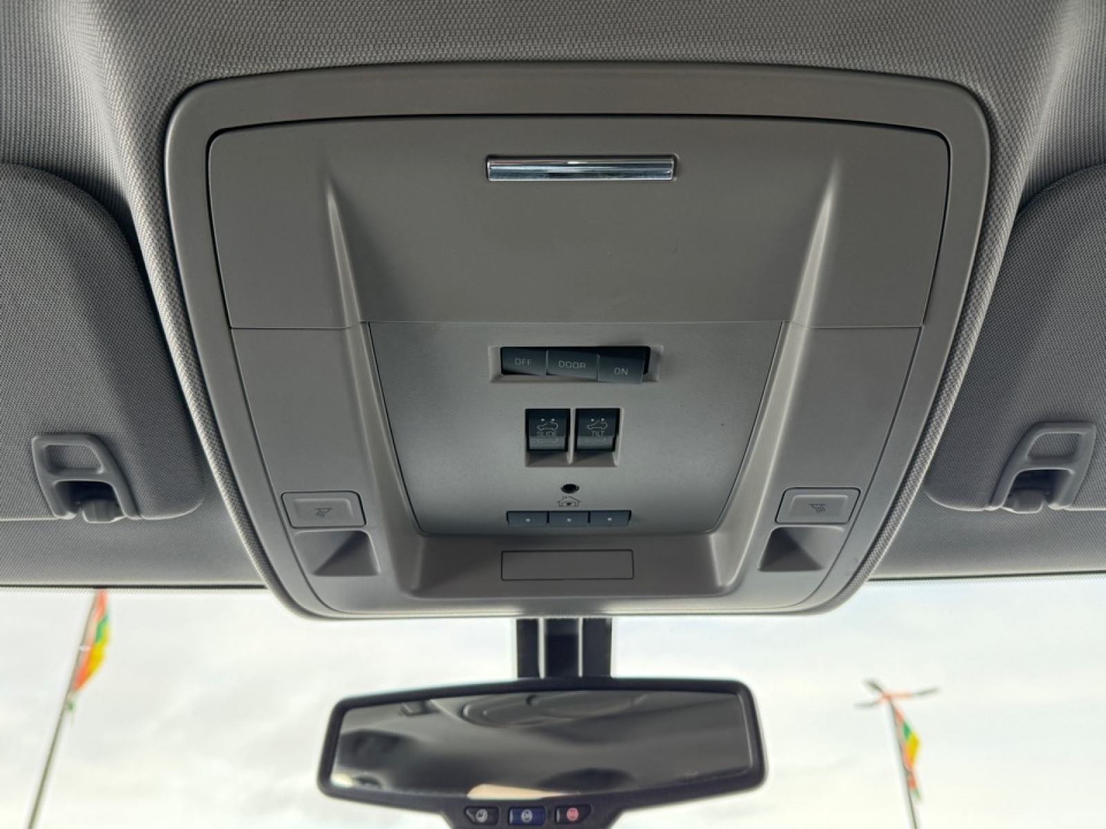 2015 GMC Sierra 2500HD SLT, 39328, Photo