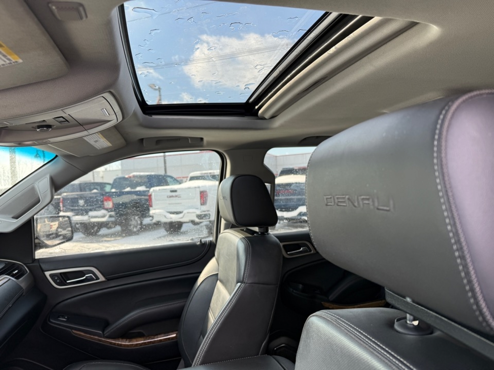 2015 GMC Yukon Denali, 39195A, Photo