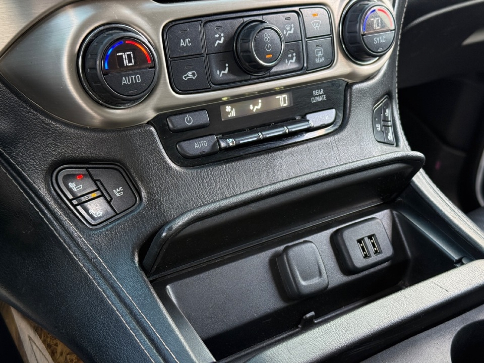 2015 GMC Yukon Denali, 39195A, Photo