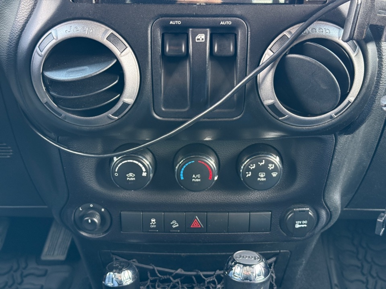 2015 Jeep Wrangler Willys Wheeler, 38943A, Photo