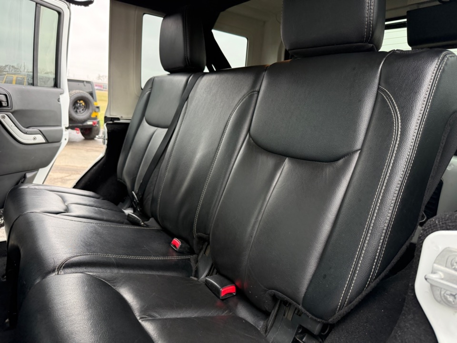 2015 Jeep Wrangler Unlimited Rubicon Hard Rock, 38611B, Photo