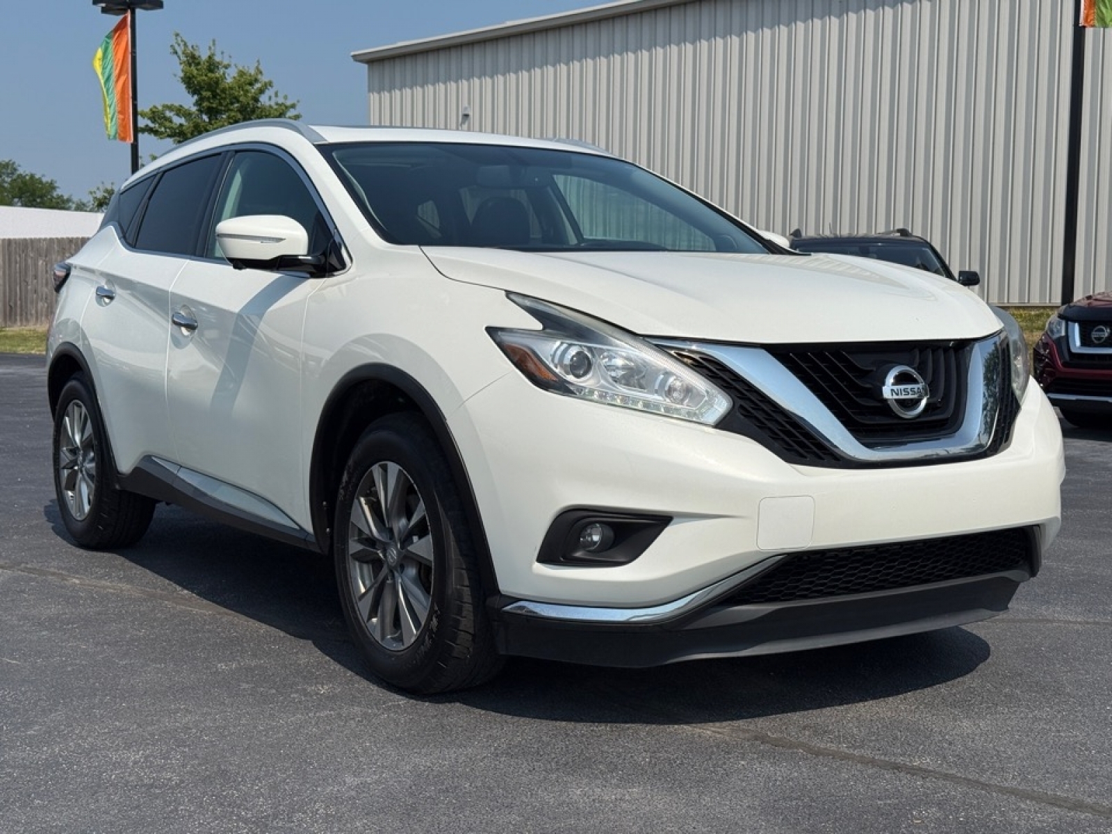 2015 Nissan Murano SL photo 2