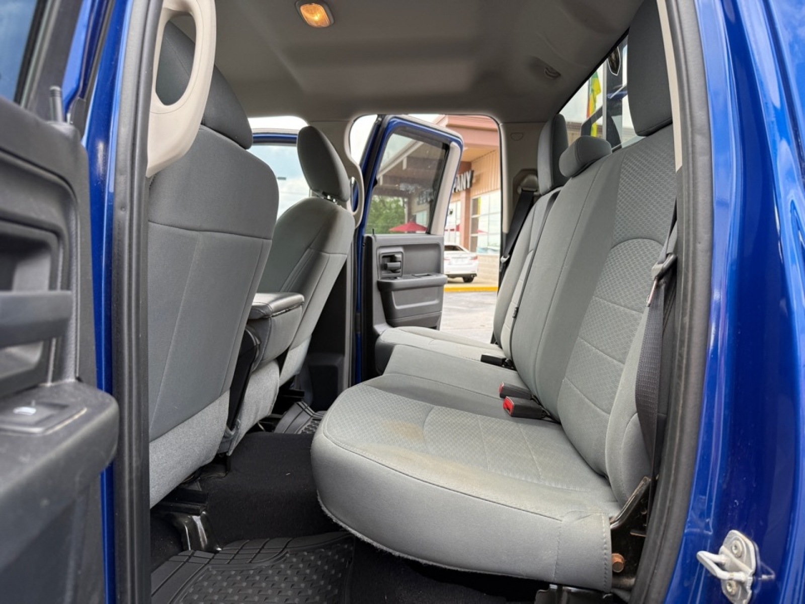 2015 Ram 1500 ST photo 14
