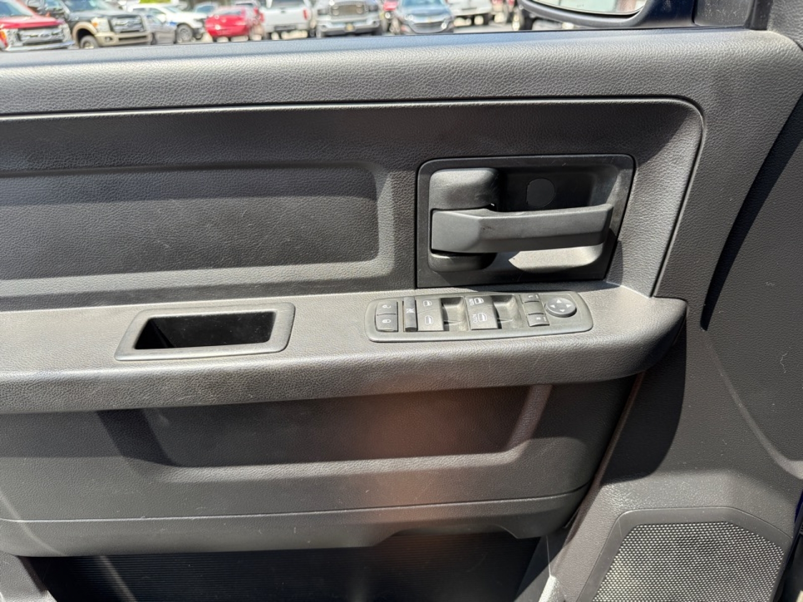2015 Ram 1500 ST photo 30