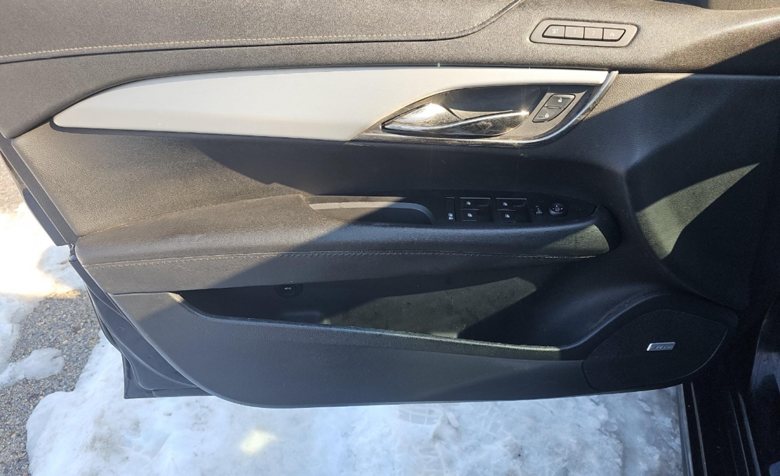 2016 Cadillac ATS Luxury Collection, 39647, Photo