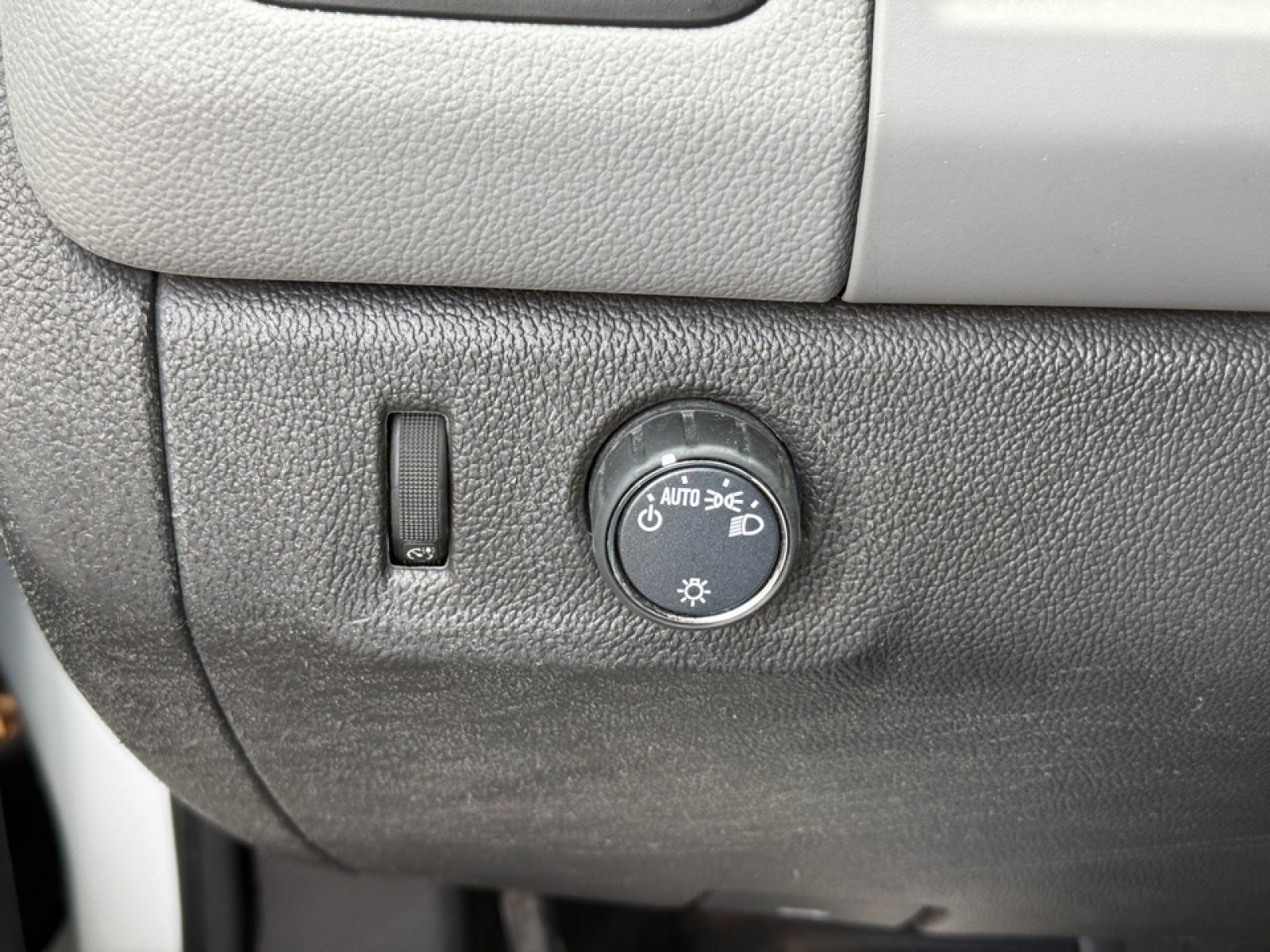 2016 Chevrolet Colorado WT, 39457, Photo