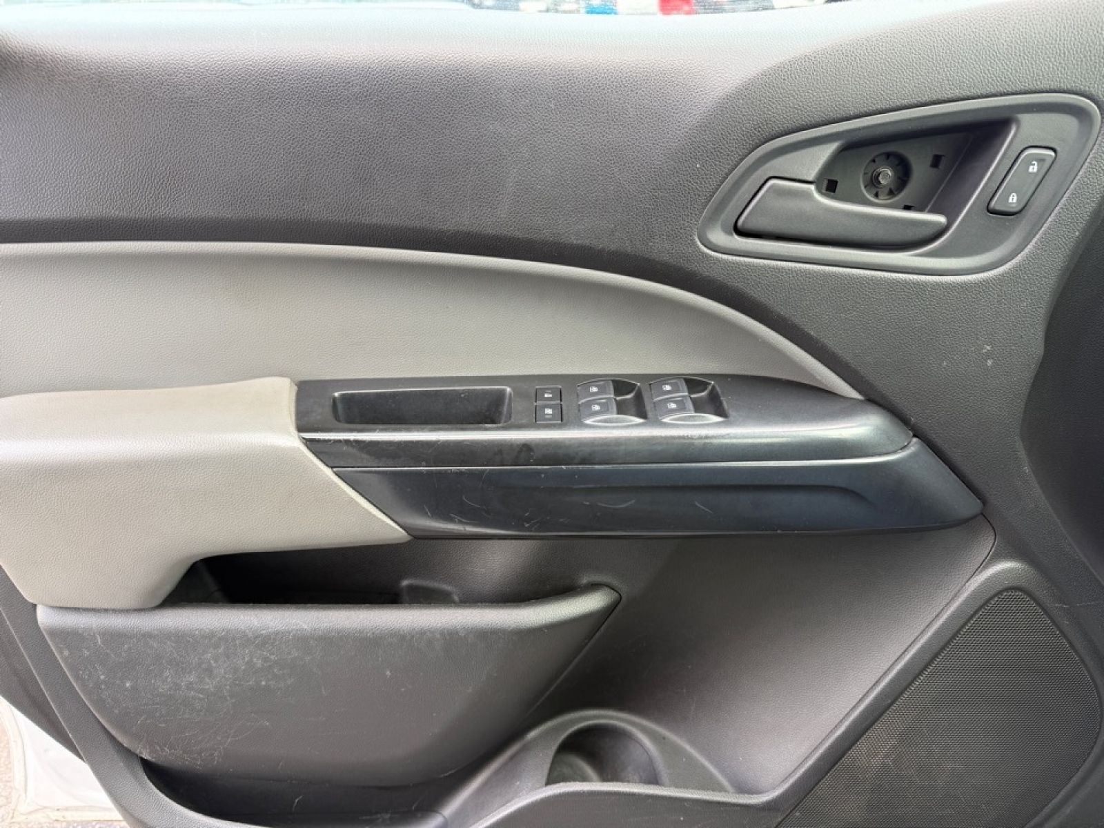 2016 Chevrolet Colorado WT, 39457, Photo