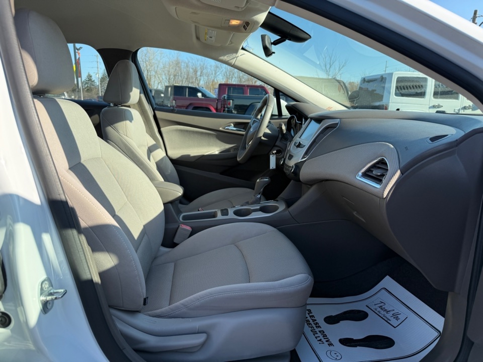 2016 Chevrolet Cruze LS Auto, 39192, Photo