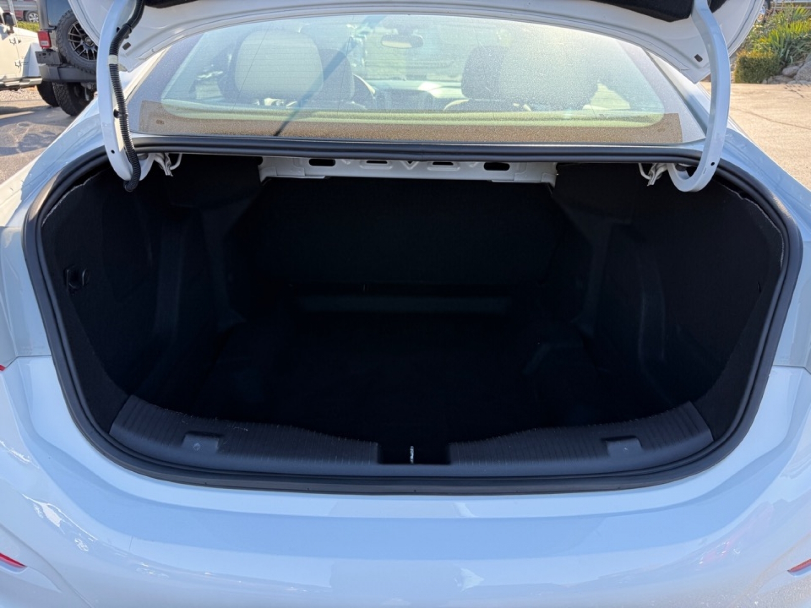 2016 Chevrolet Cruze LS Auto, 39192, Photo