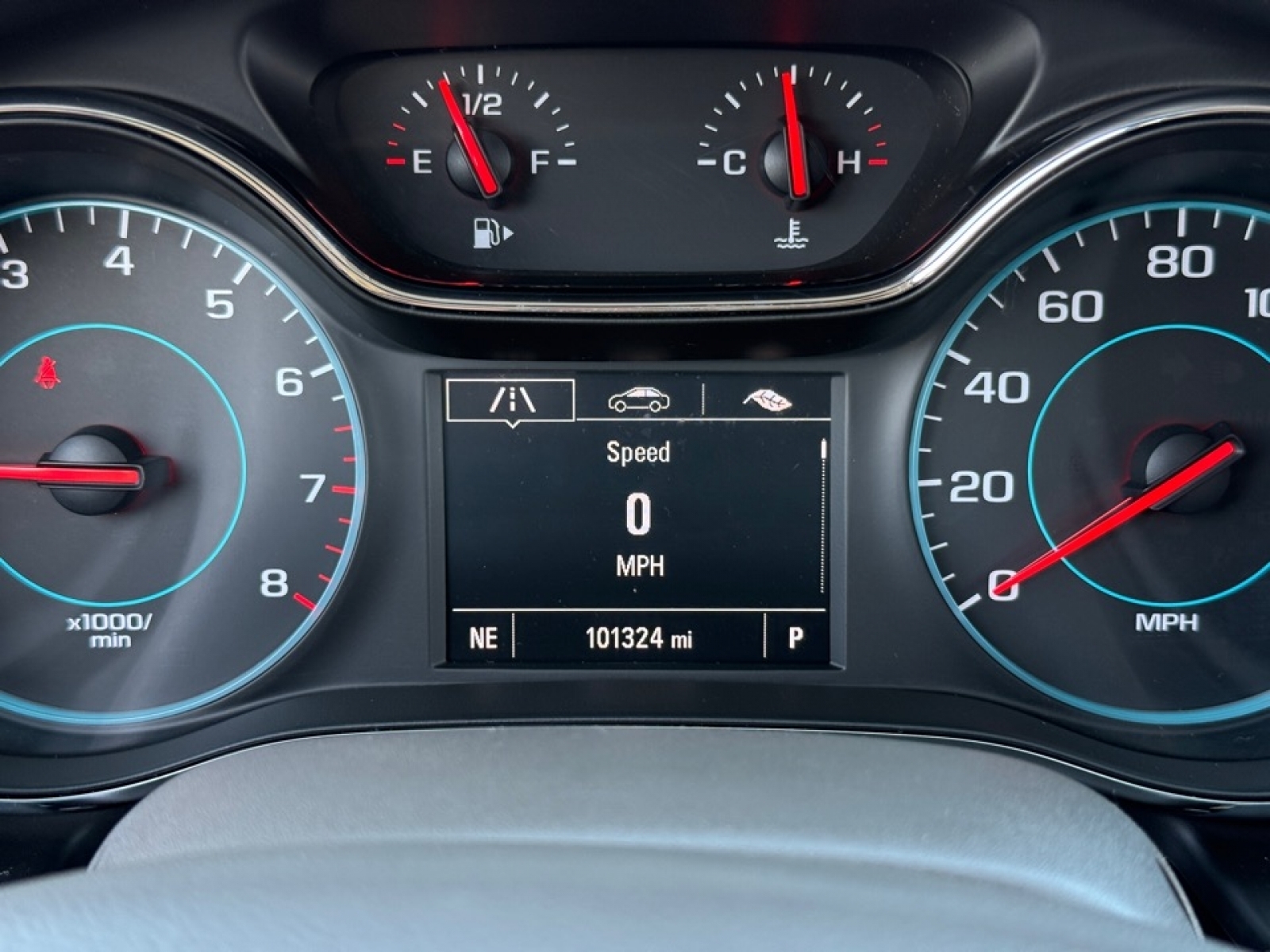 2016 Chevrolet Cruze LS Auto, 39192, Photo