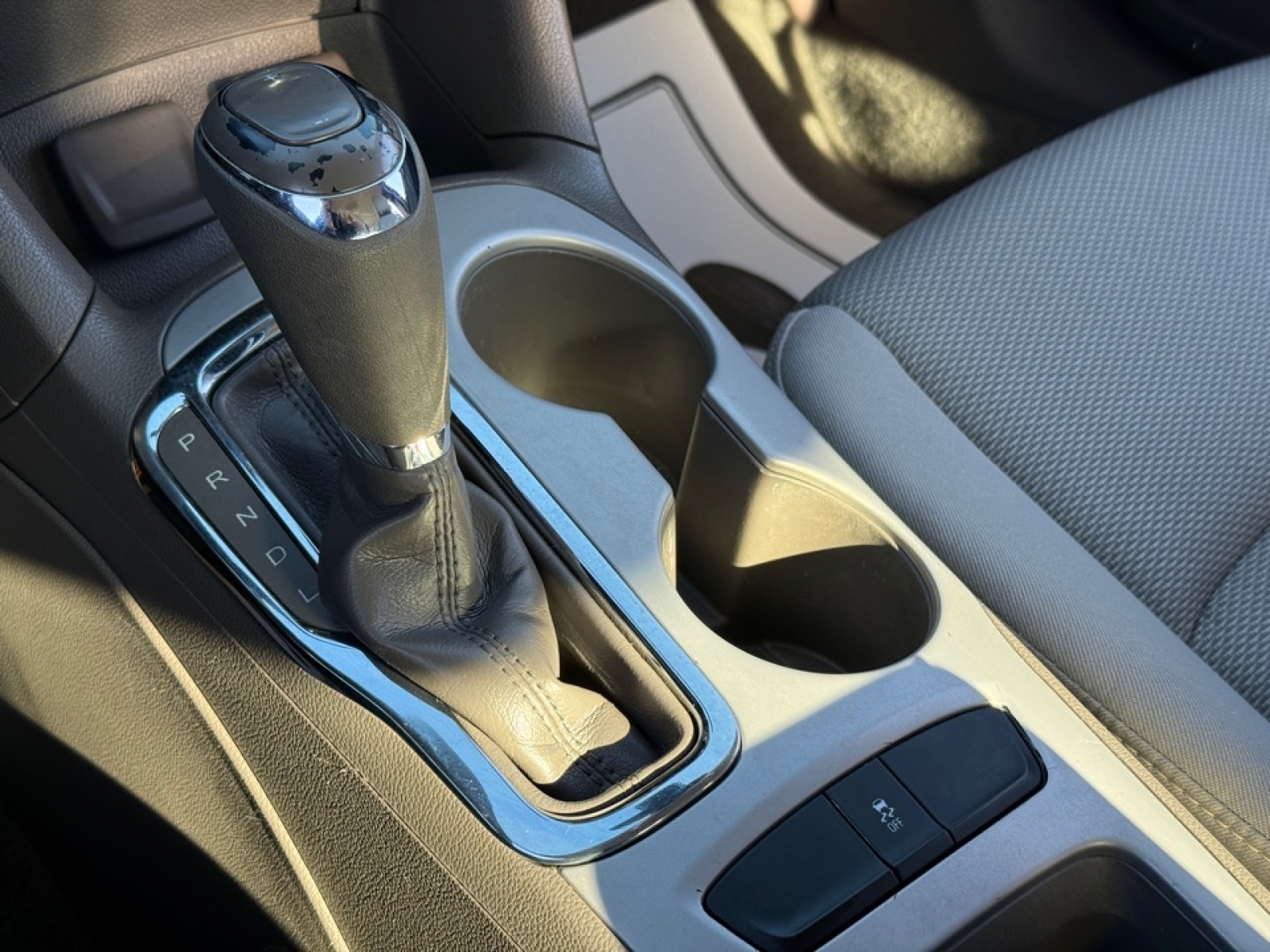 2016 Chevrolet Cruze LS Auto, 39192, Photo