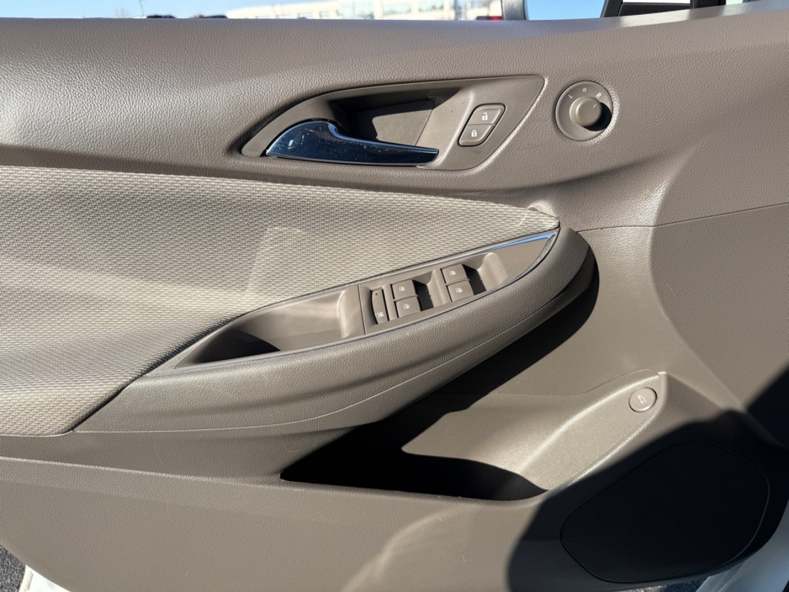 2016 Chevrolet Cruze LS Auto, 39192, Photo