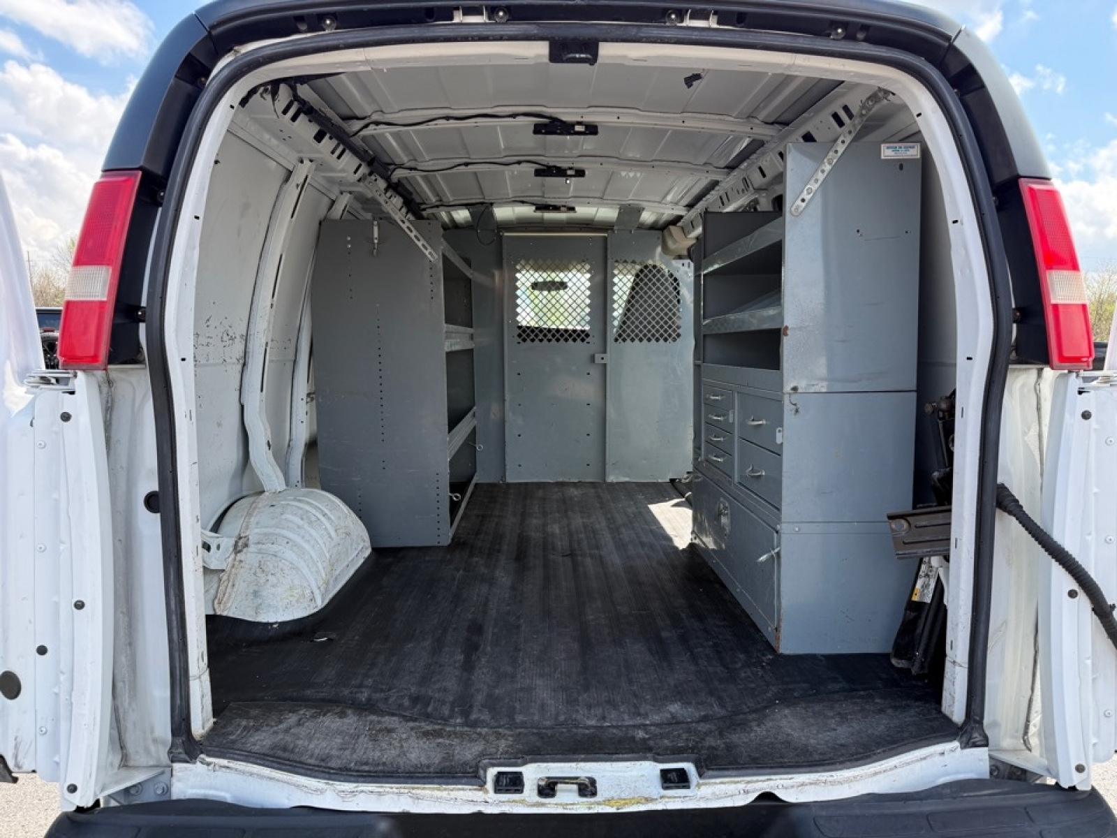2016 Chevrolet Express 2500 Work Van, 39753, Photo