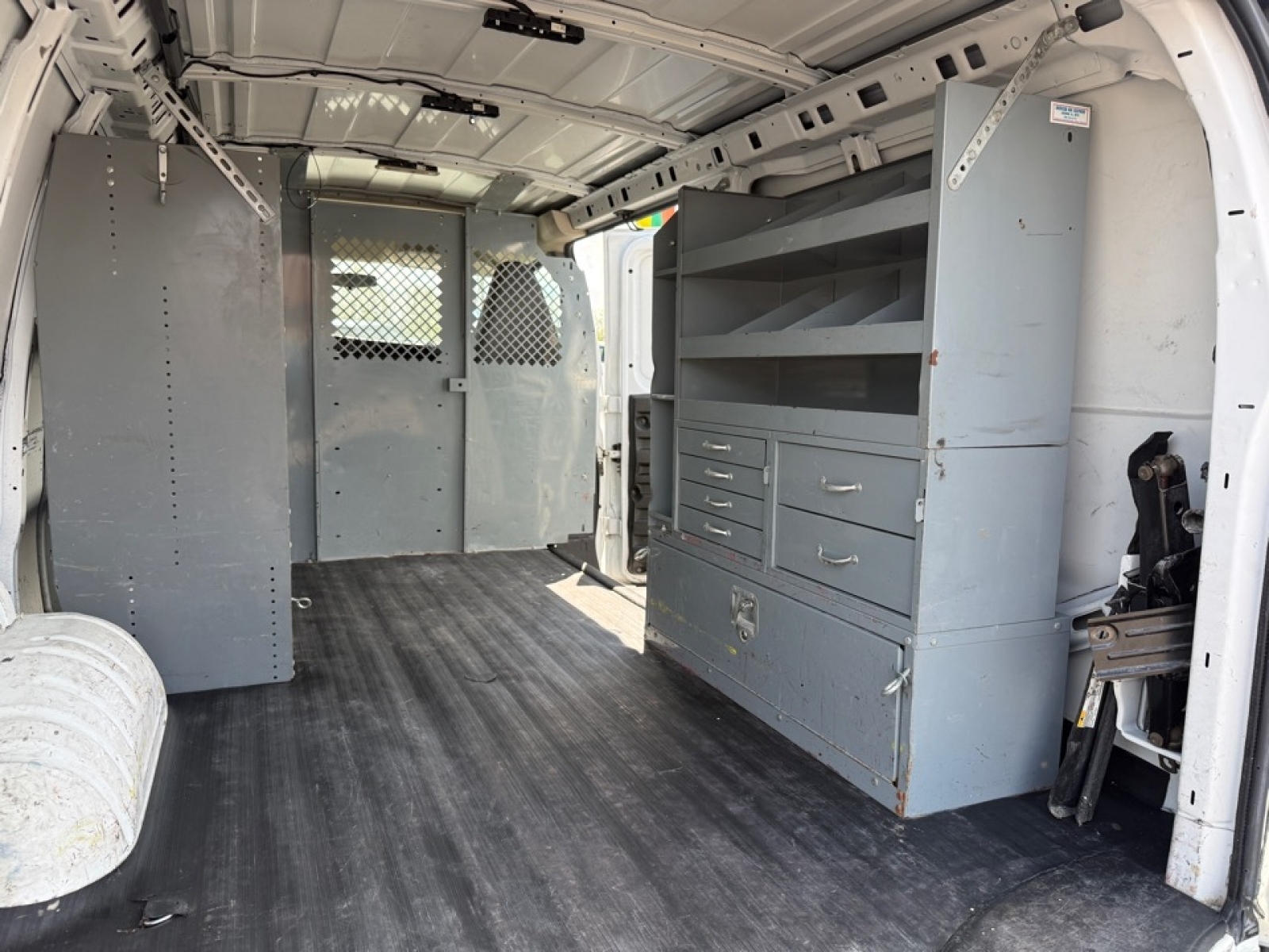 2016 Chevrolet Express 2500 Work Van, 39753, Photo