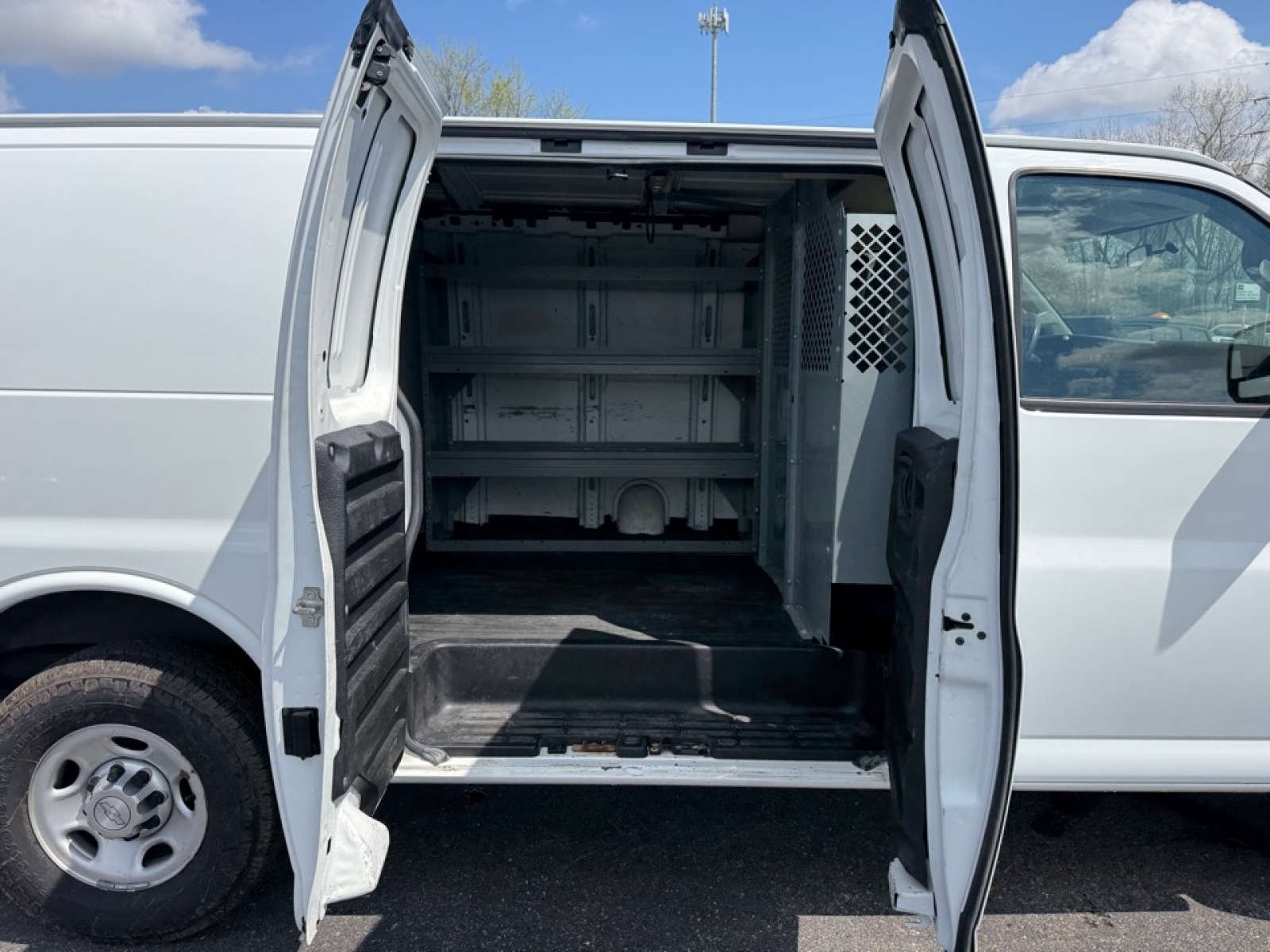 2016 Chevrolet Express 2500 Work Van, 39753, Photo