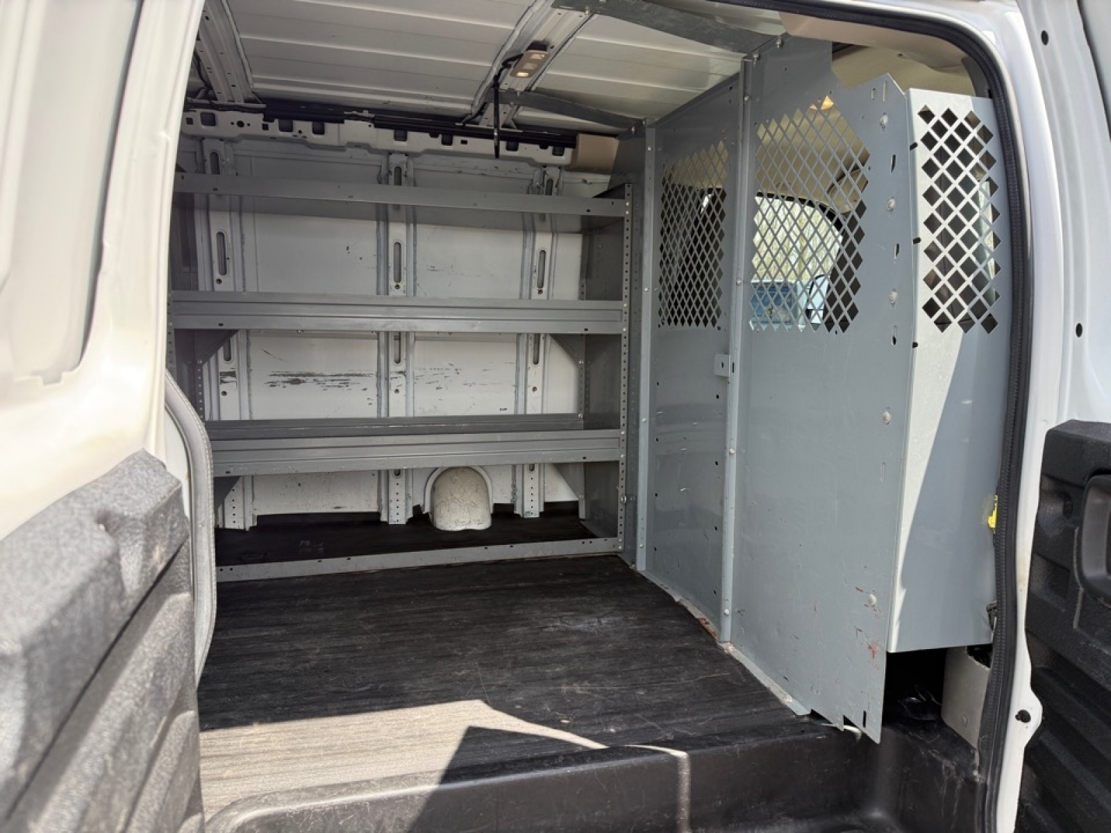 2016 Chevrolet Express 2500 Work Van, 39753, Photo