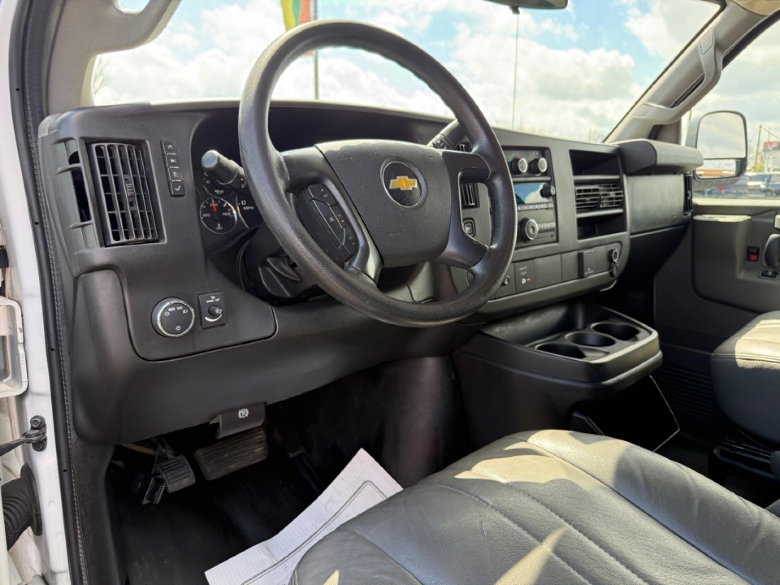 2016 Chevrolet Express 2500 Work Van, 39753, Photo