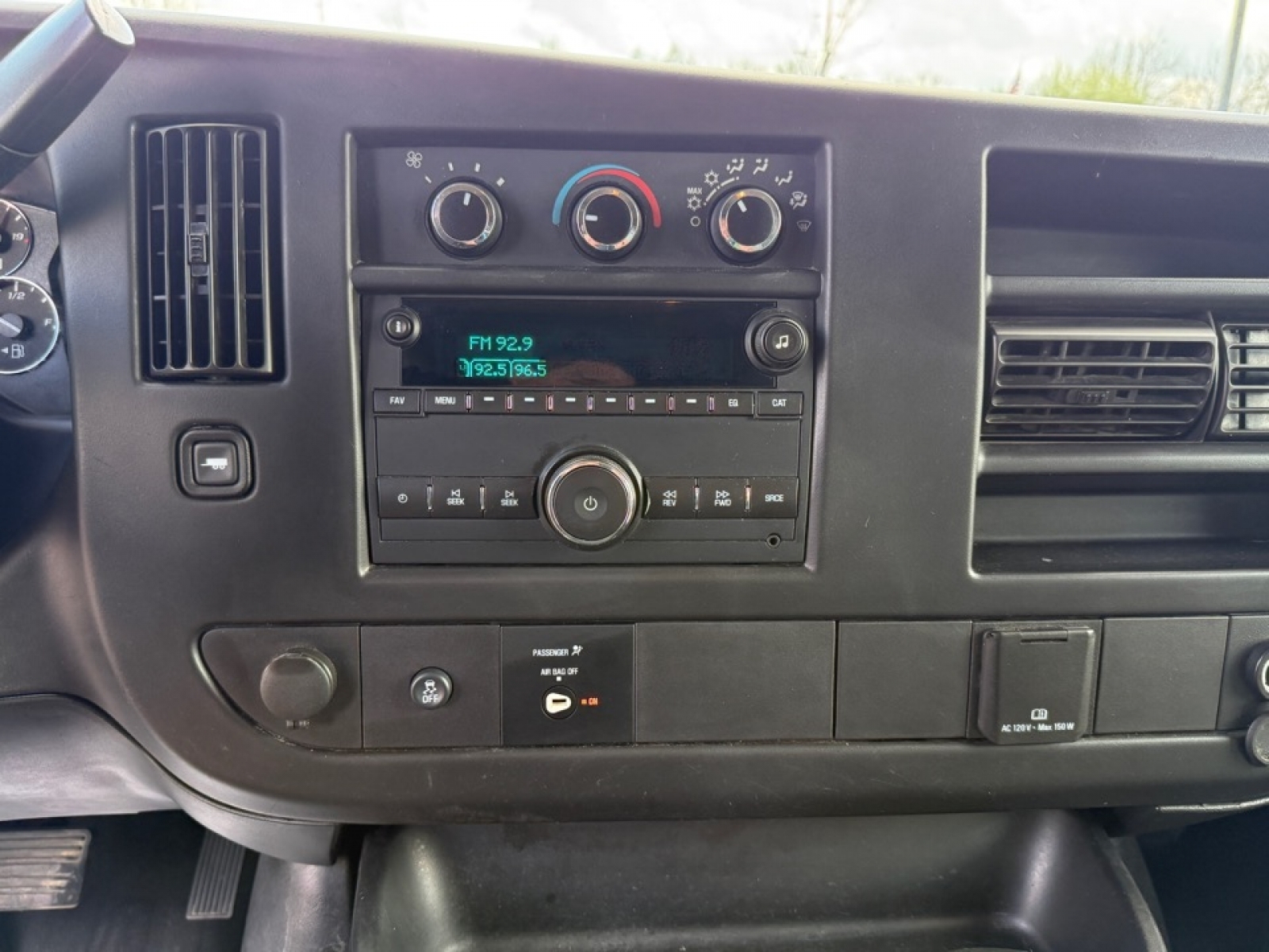 2016 Chevrolet Express 2500 Work Van, 39753, Photo