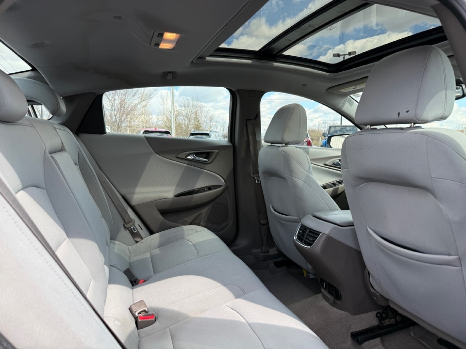 2016 Chevrolet Malibu 1LT, 39366B, Photo