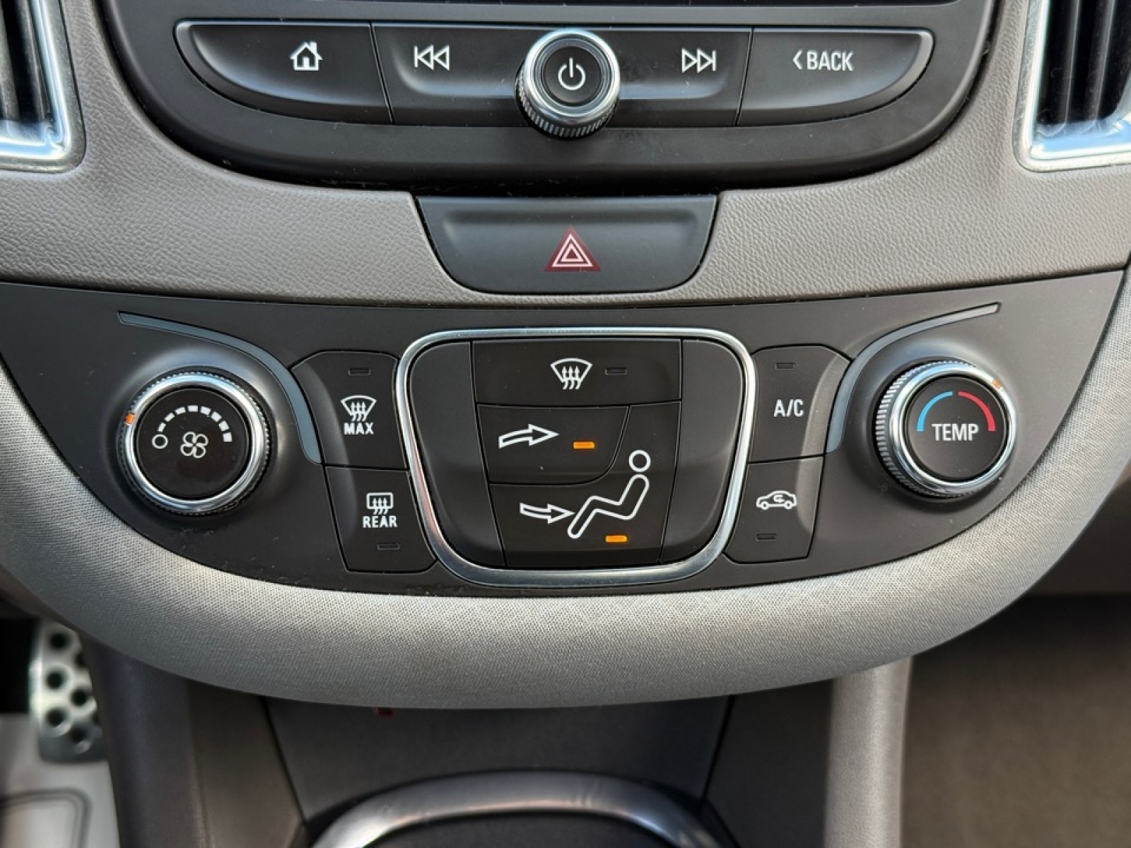 2016 Chevrolet Malibu 1LT, 39366B, Photo