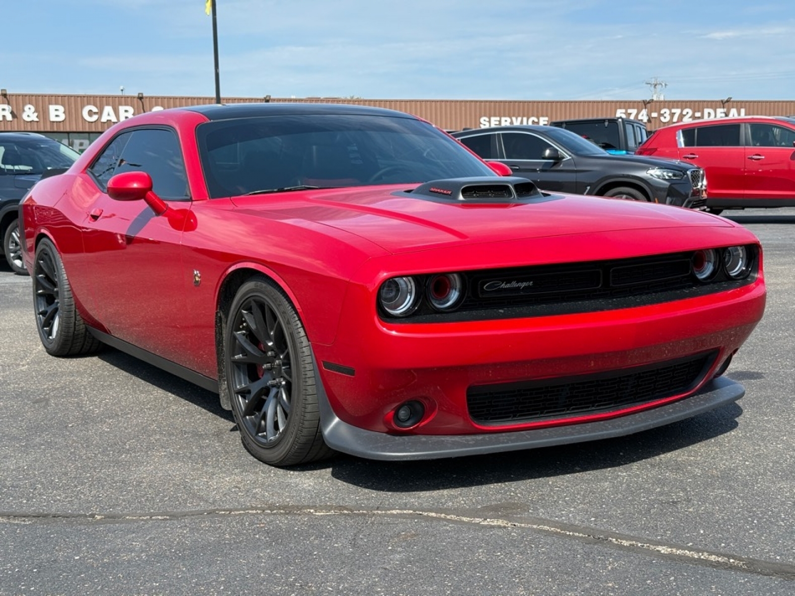 2016 Dodge Challenger 392 Scat Pack Shaker photo 2