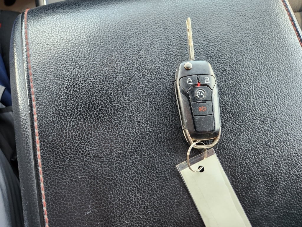 2016 Ford F-150 XLT, 35155, Photo