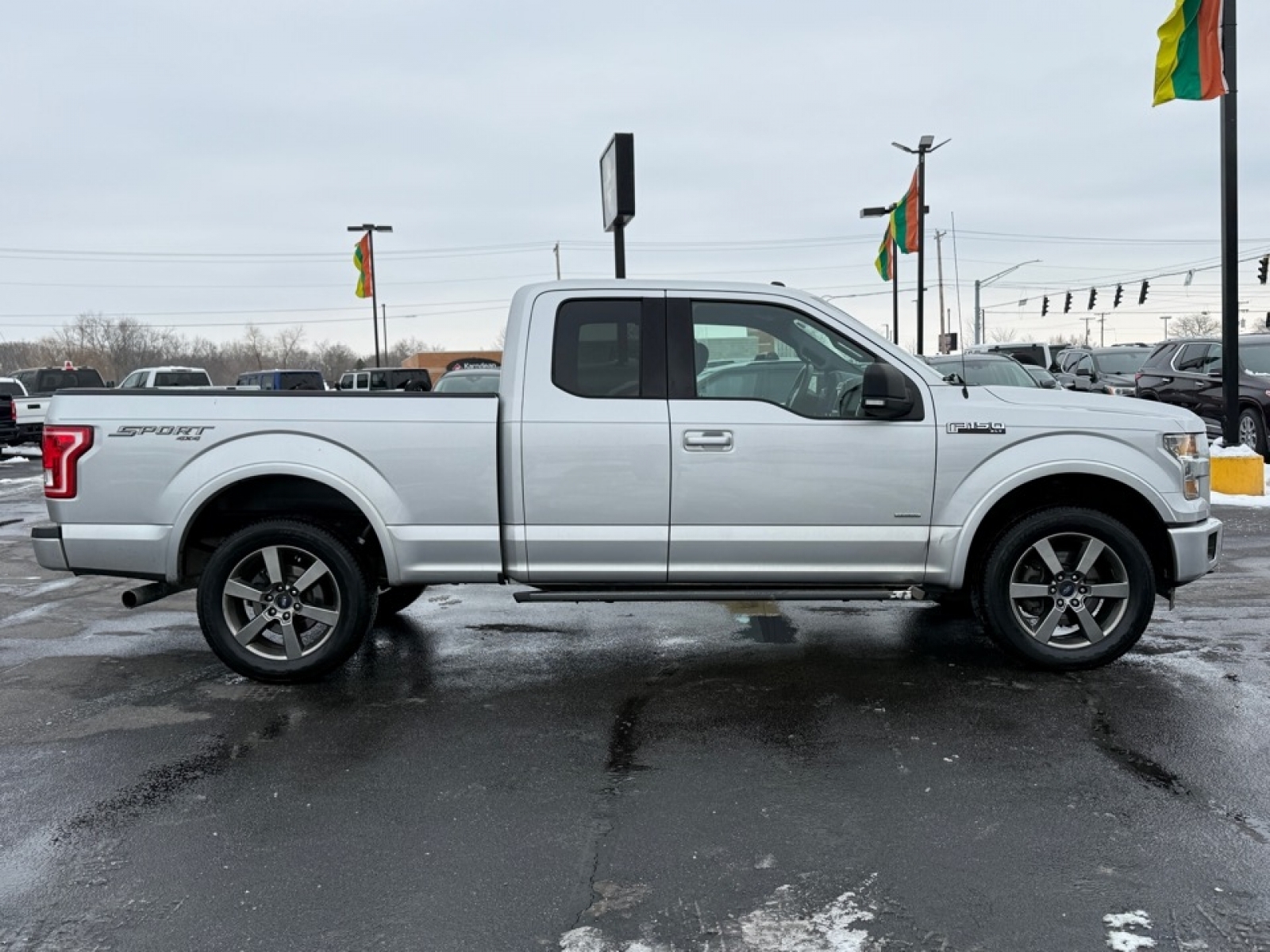 2016 Ford F-150 XLT, 38446Y, Photo